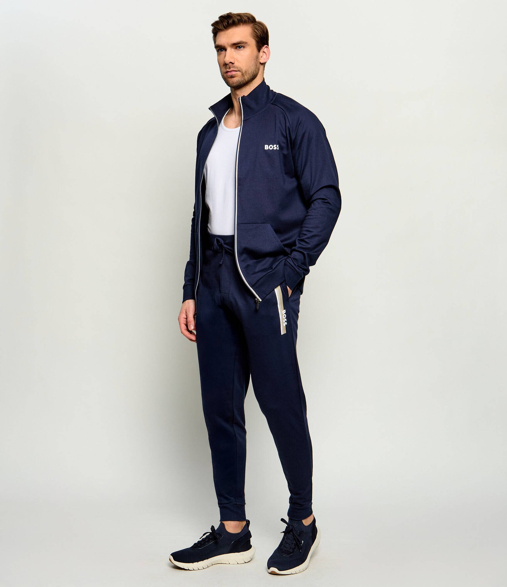BOSS Black Pantaloni de trening Authentic | Slim Fit