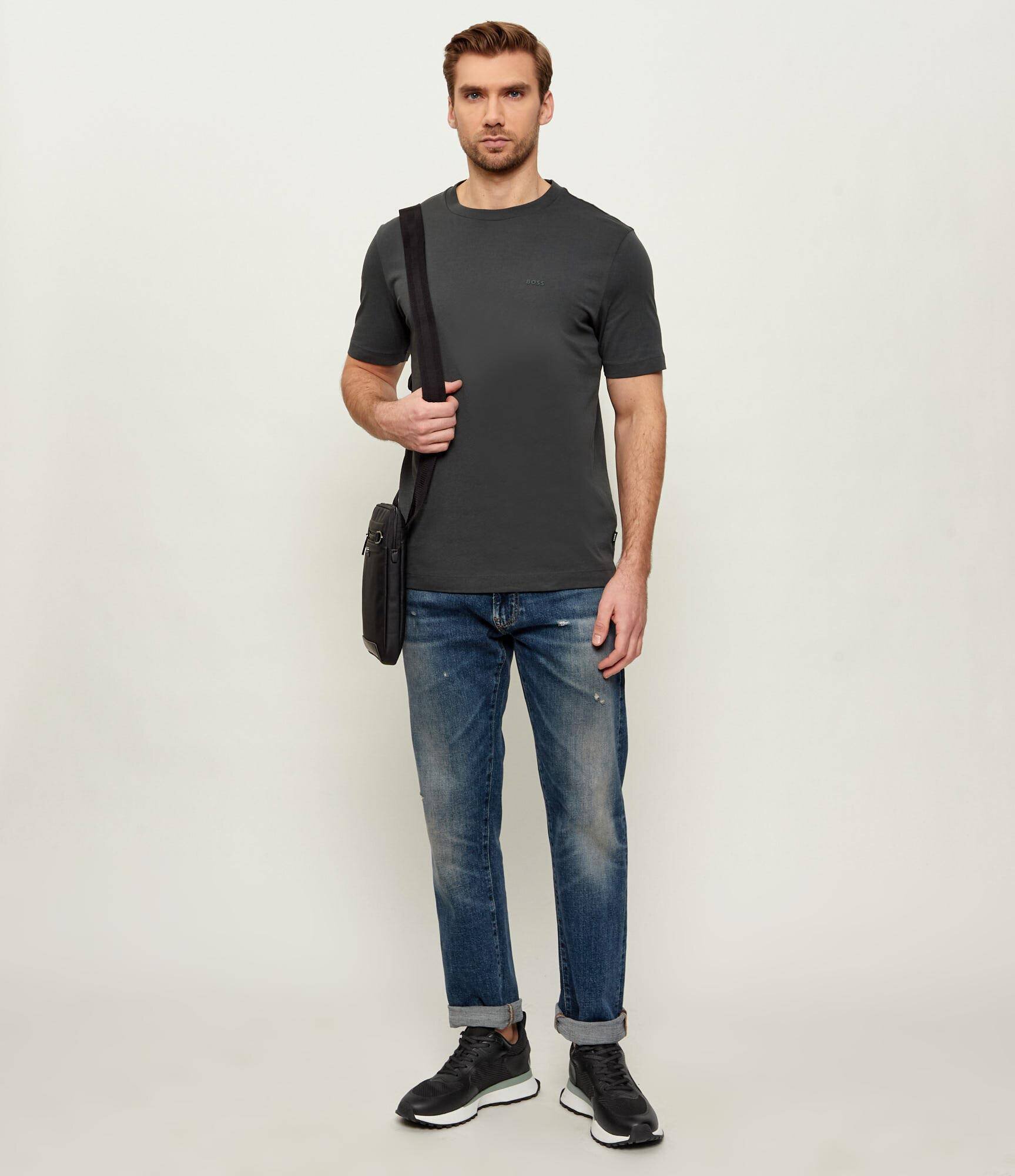 BOSS Black Sneakers Jonah_Runn_meth
