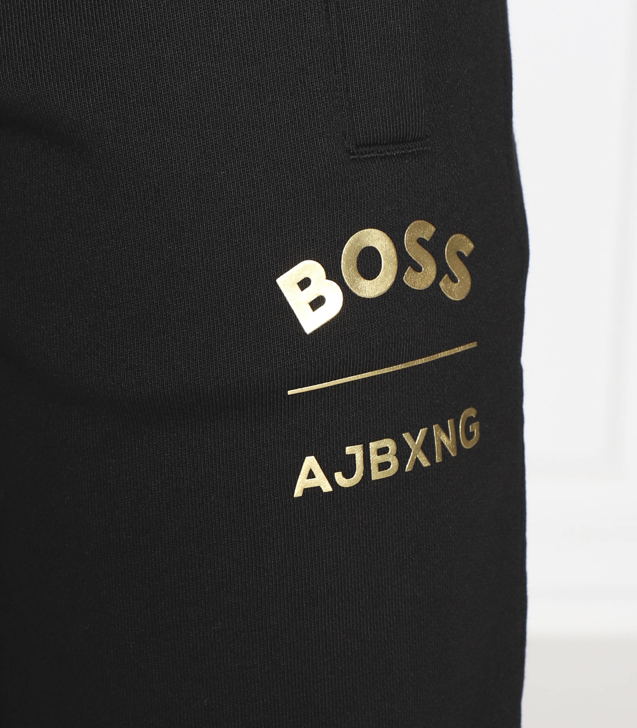BOSS Green Pantaloni BOSS x AJBXNG | Regular Fit