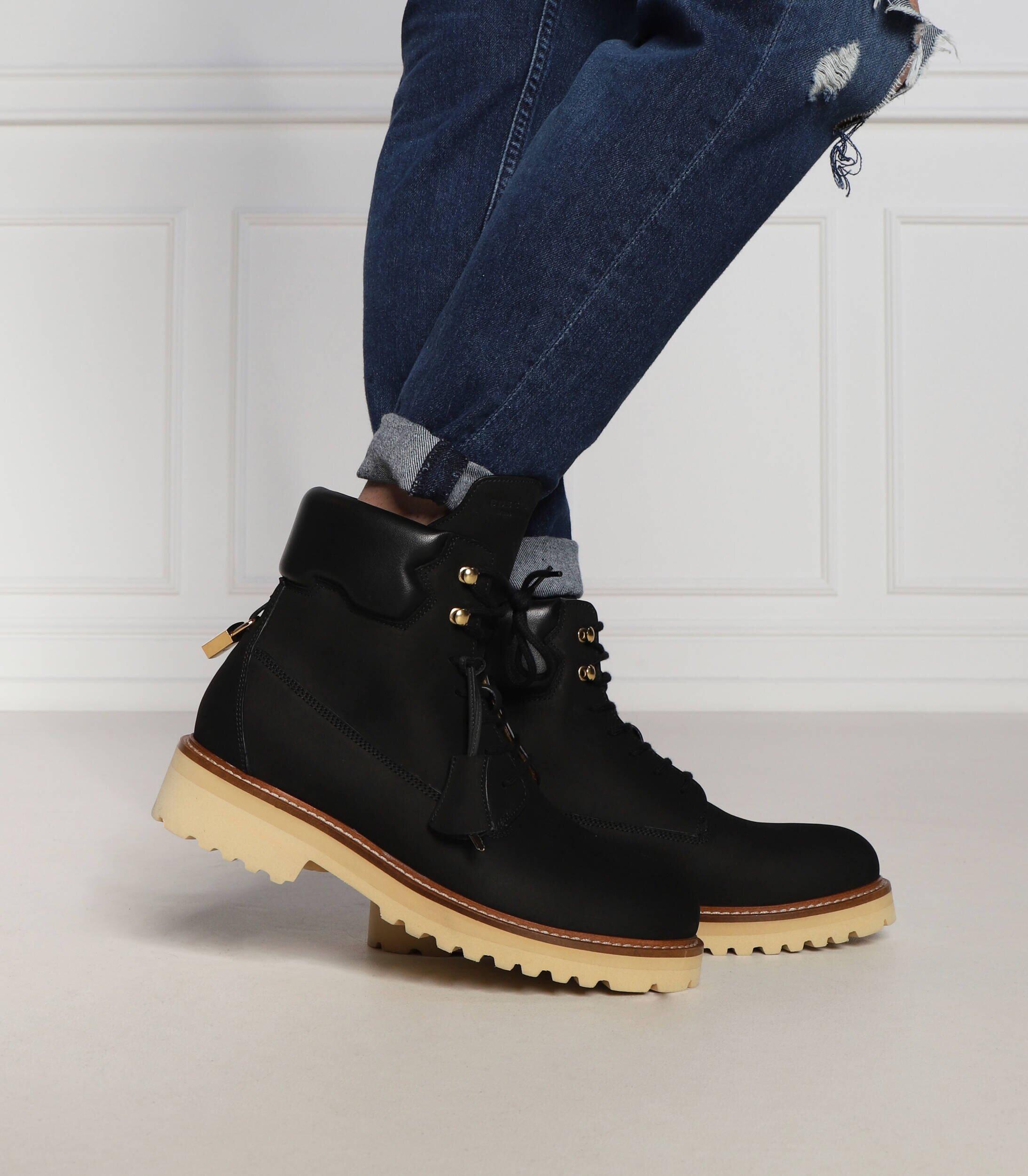 Buscemi De piele insulete Site