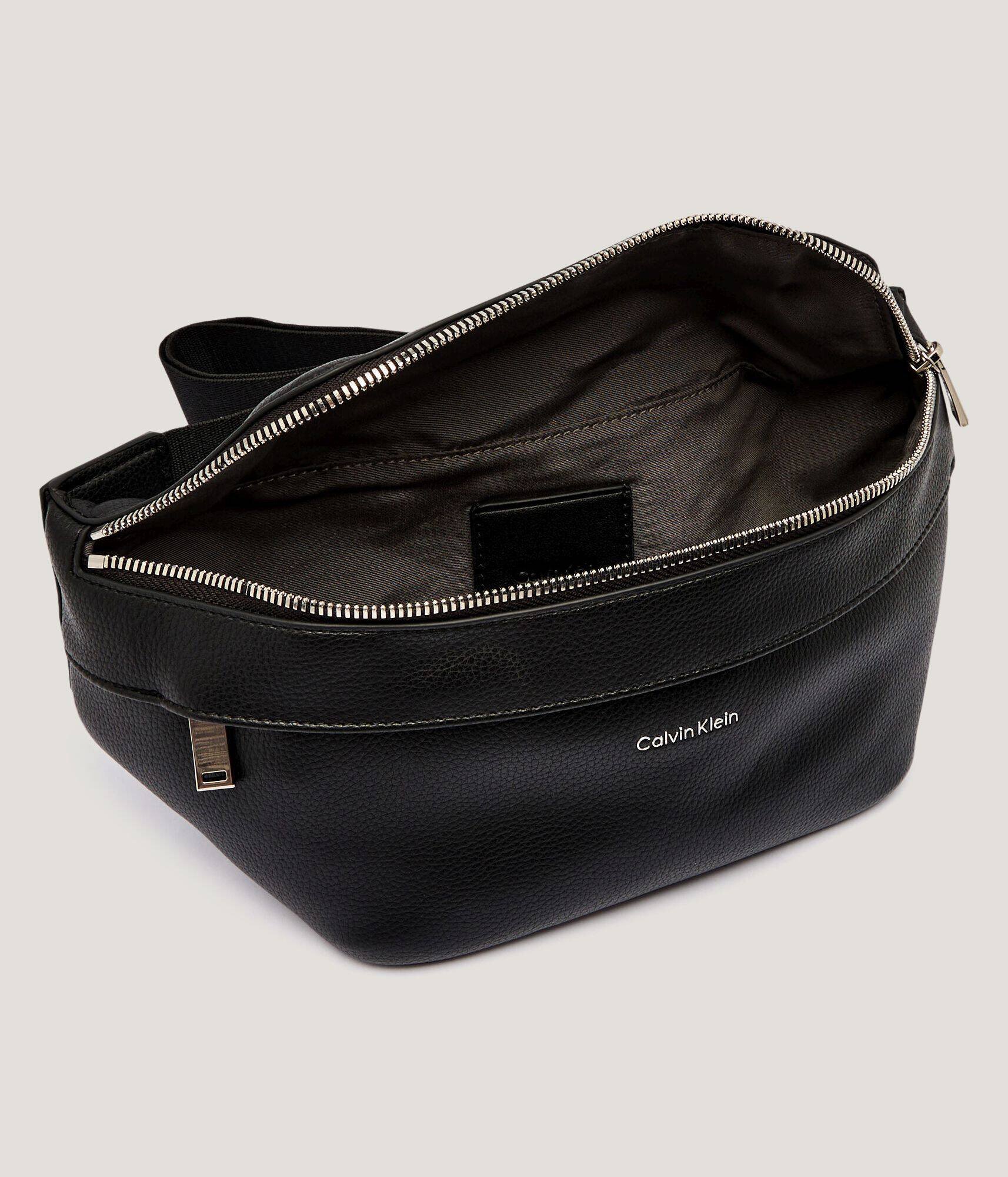 Calvin Klein Borsetă