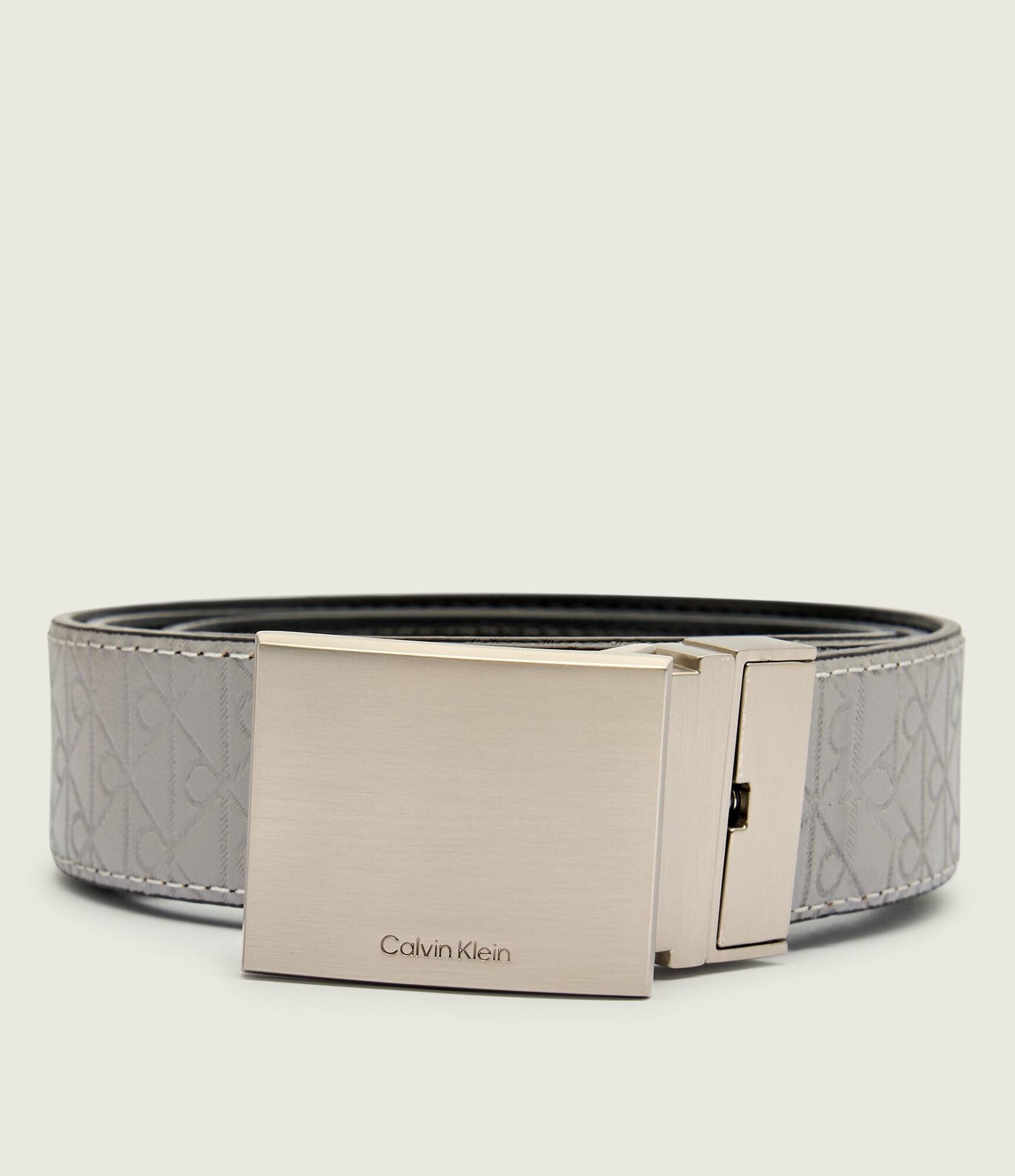 Calvin Klein Curea cu două fețe