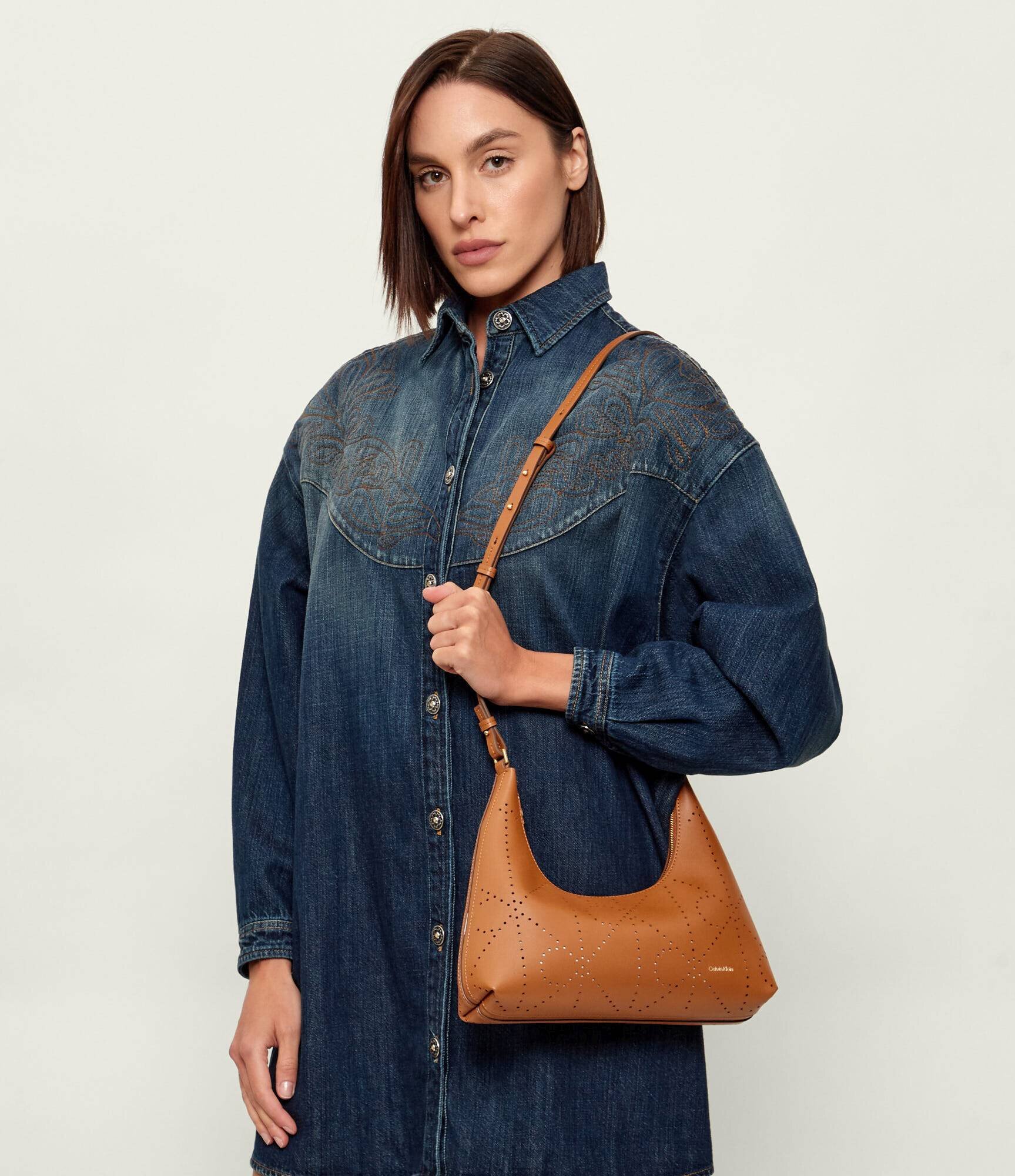 Calvin Klein De piele hobo + borsetă