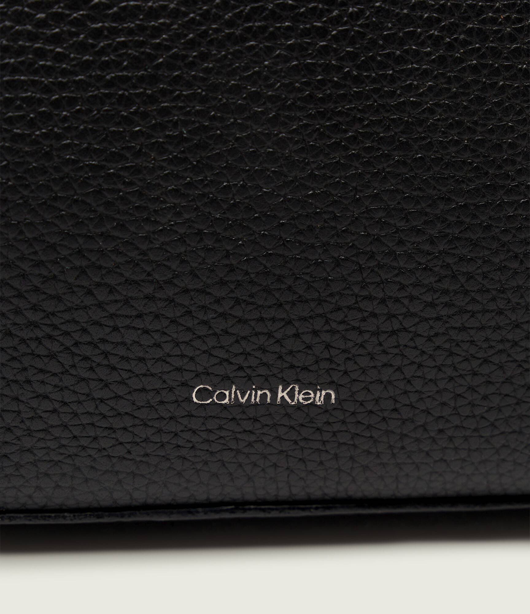 Calvin Klein De piele trusă pentru cosmetice
