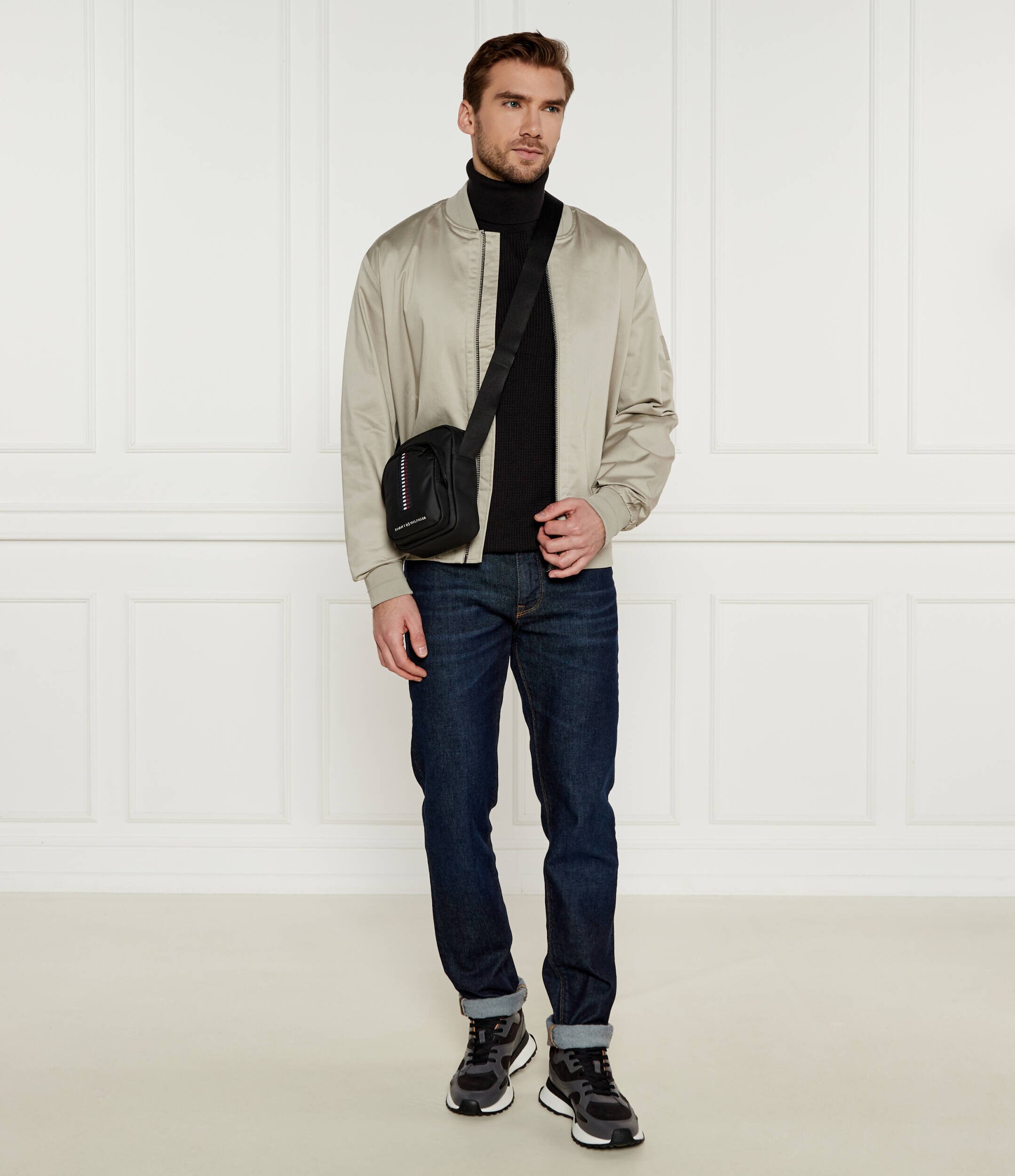 Calvin Klein De satin geacă | Regular Fit