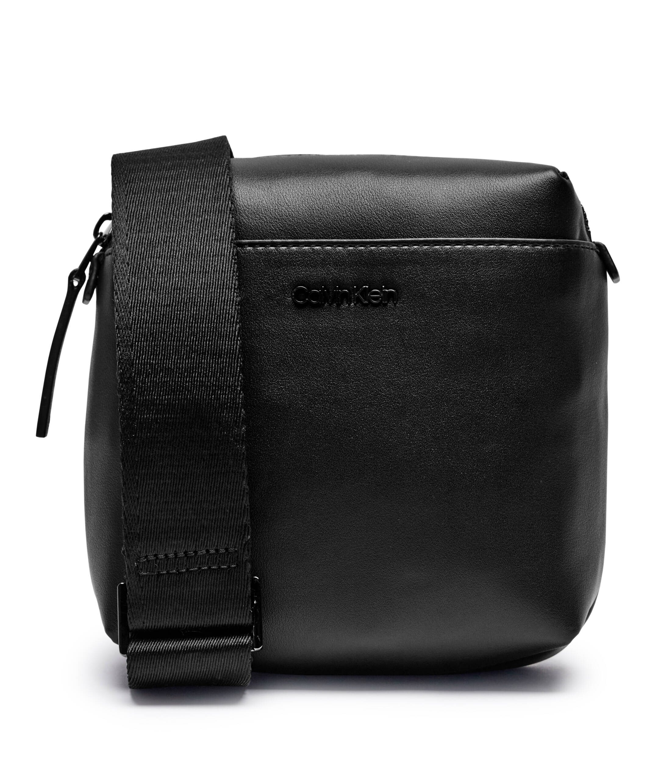 Calvin Klein Geantă reporter CLEAN ESSENTIAL CUBE