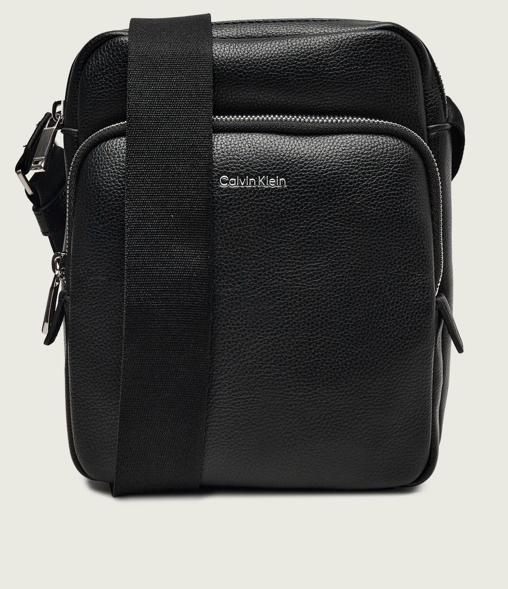 Calvin Klein Geantă reporter RAISED POCKET