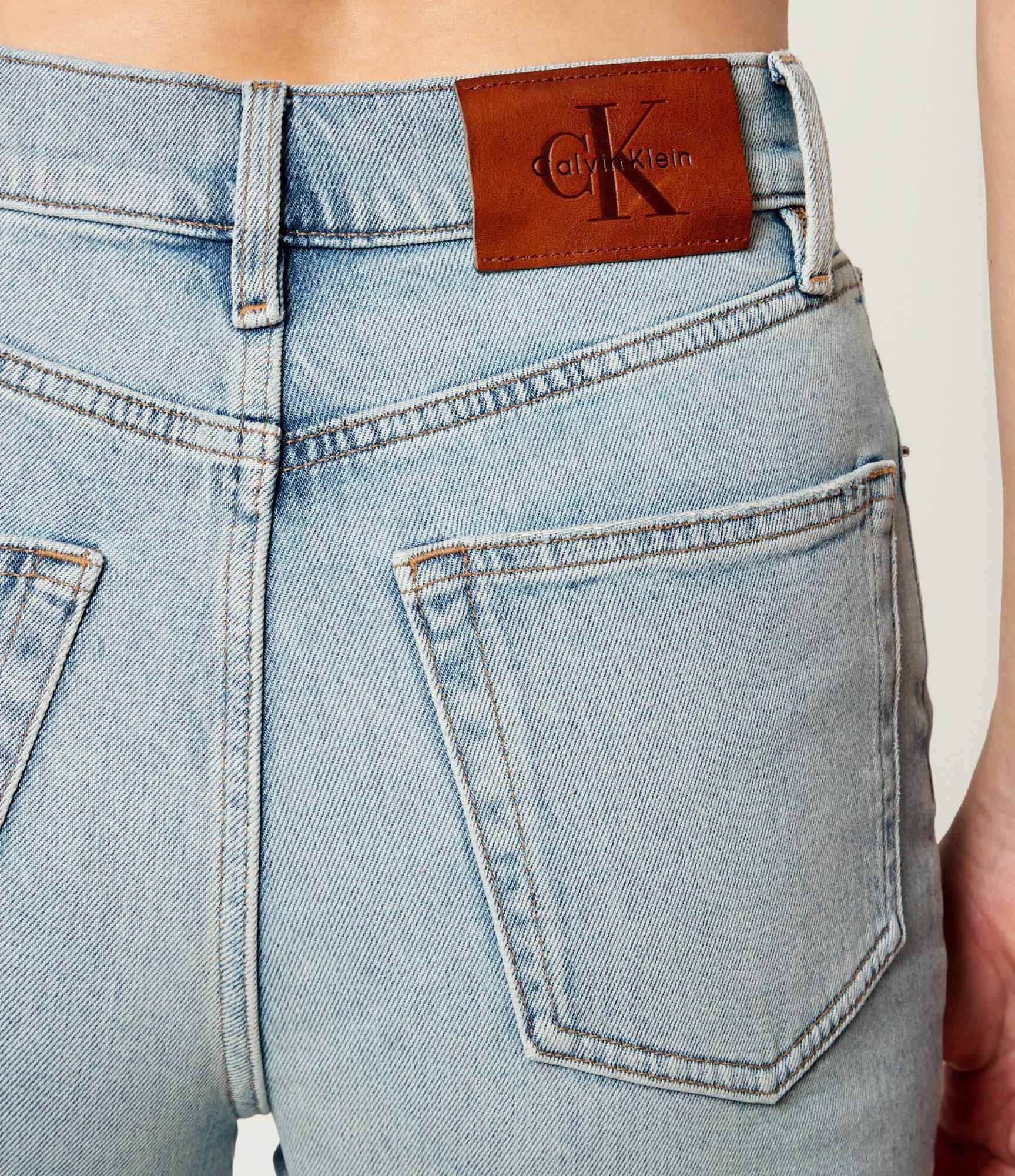 Calvin Klein Jeans Blugi BOWERY DESTROYED | Mom Fit