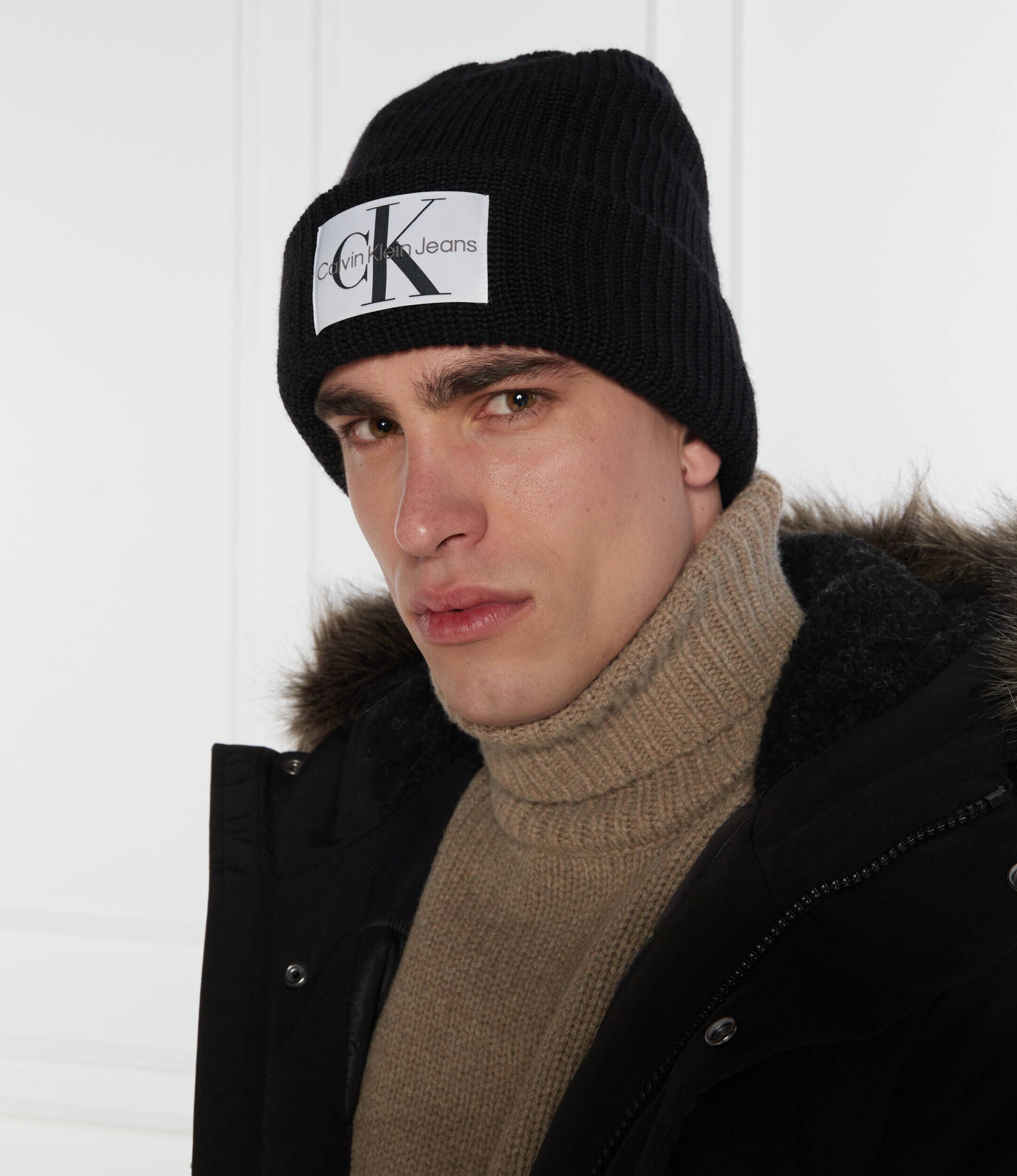 Calvin Klein Jeans Căciulă cu adaos de lână