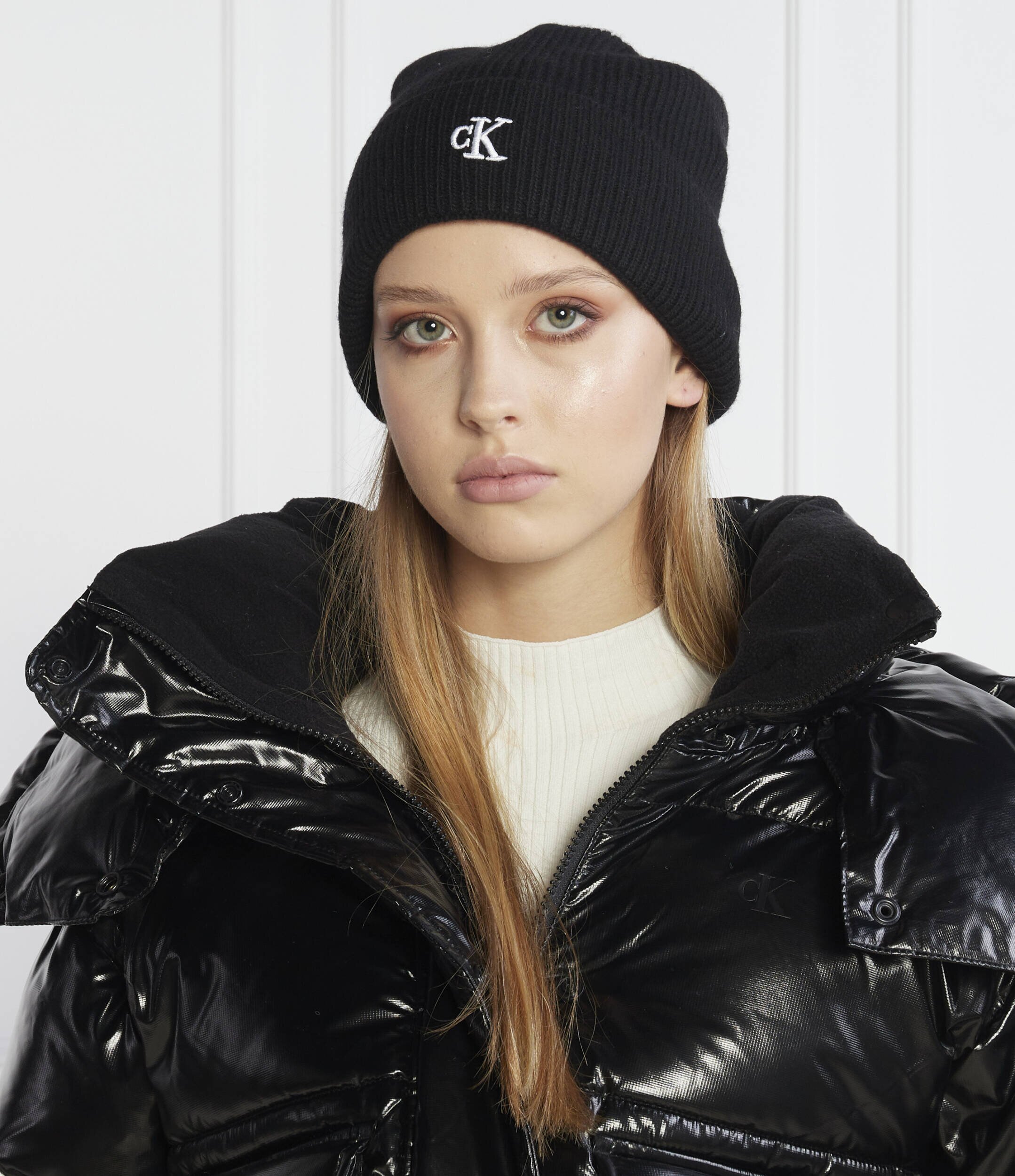 Calvin Klein Jeans Căciulă cu adaos de lână și cașmir