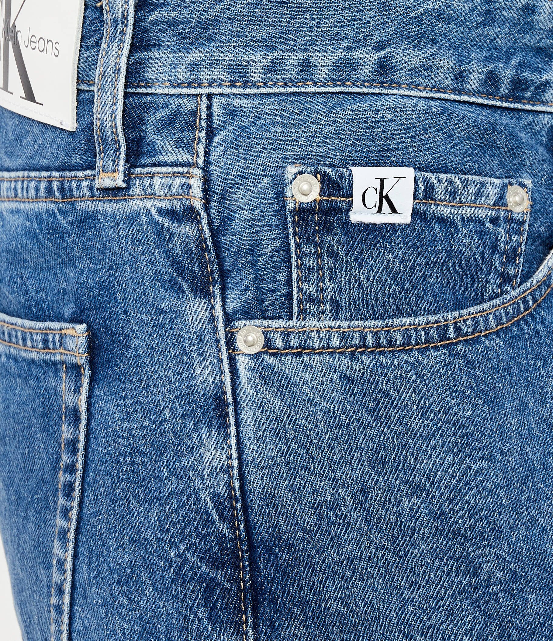 Calvin Klein Jeans De blugi pantaloni scurți 90'S Cargo | Loose fit