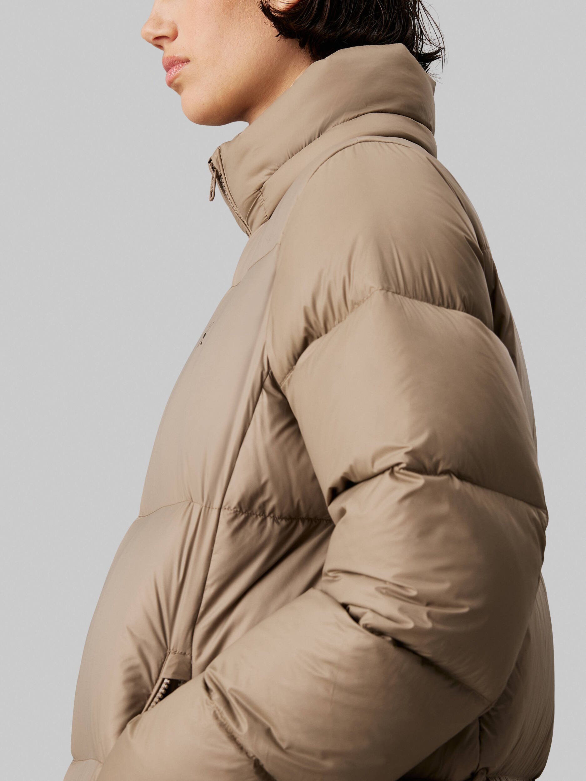 Calvin Klein Jeans De puf geacă | Regular Fit