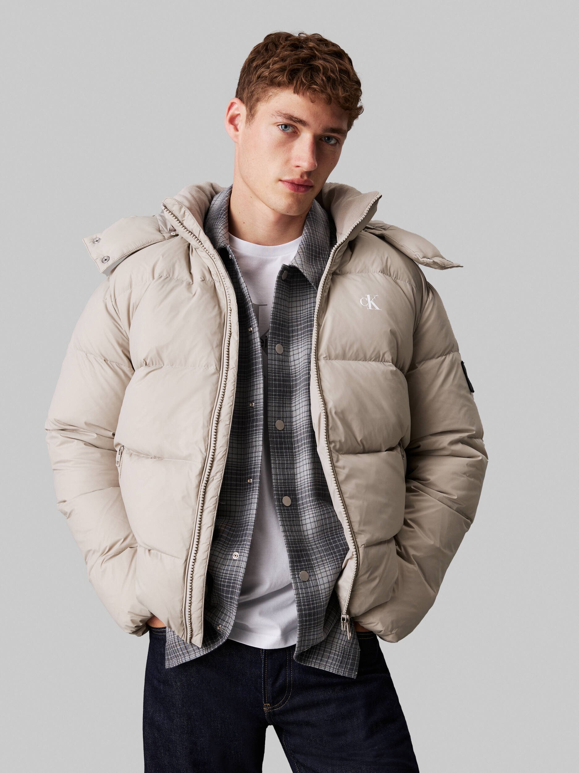 Calvin Klein Jeans De puf geacă | Regular Fit