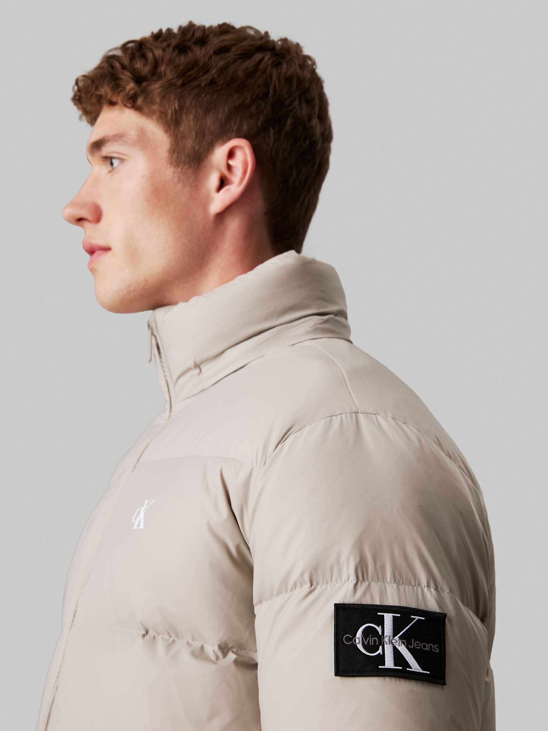 Calvin Klein Jeans De puf geacă | Regular Fit