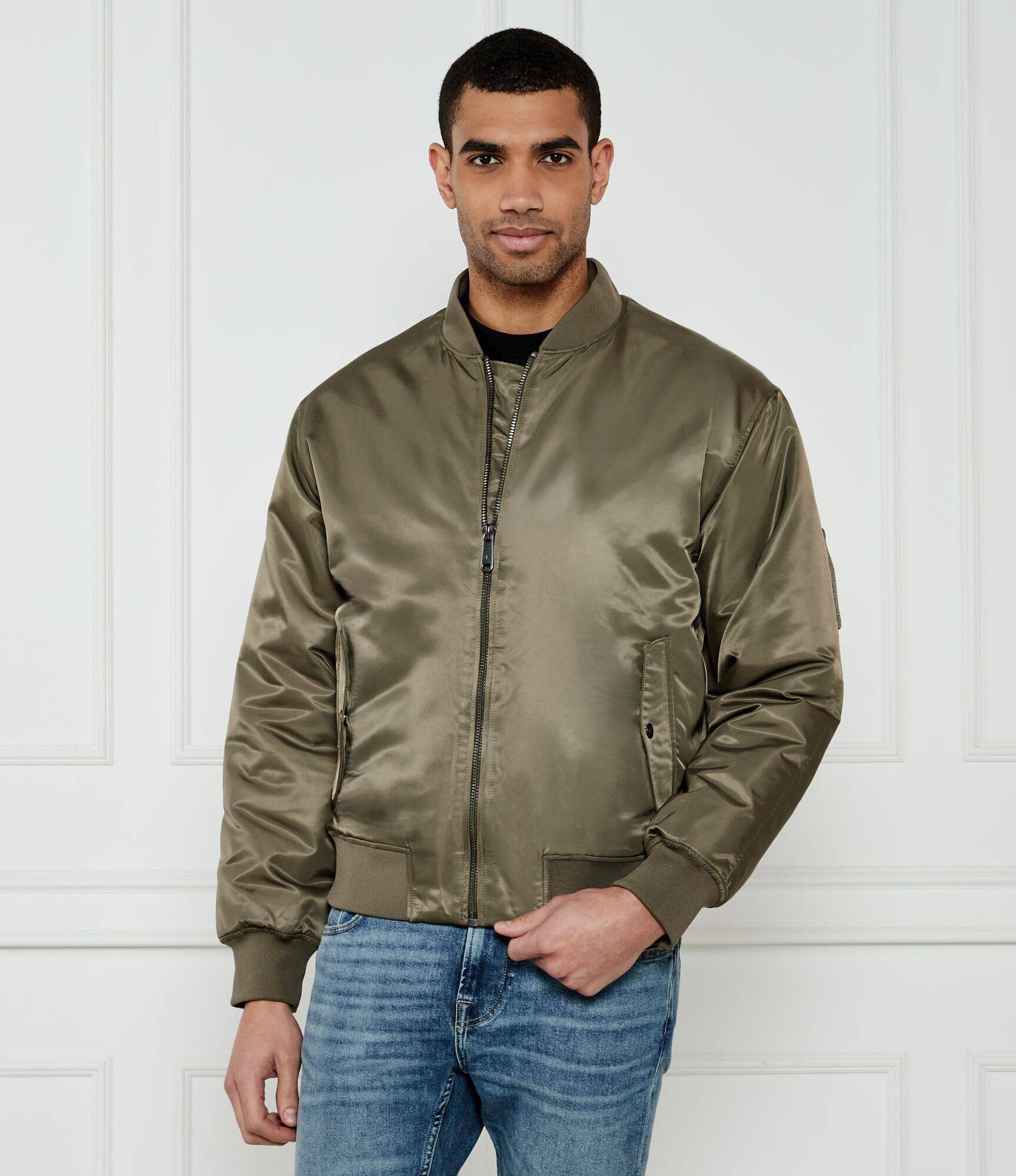 Calvin Klein Jeans De satin geacă bomber HERO | Regular Fit