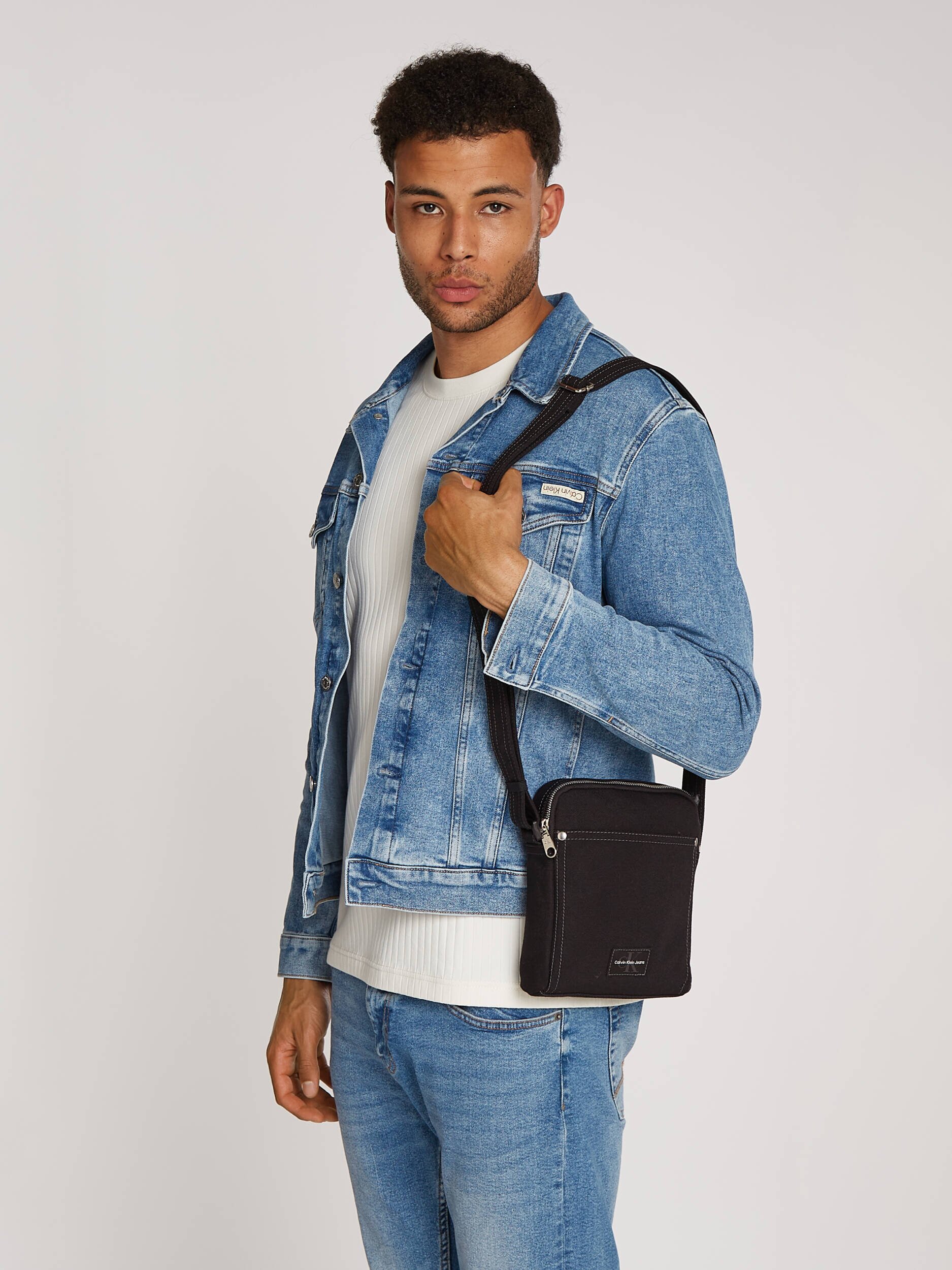 Calvin Klein Jeans Geantă reporter ESSENTIALS