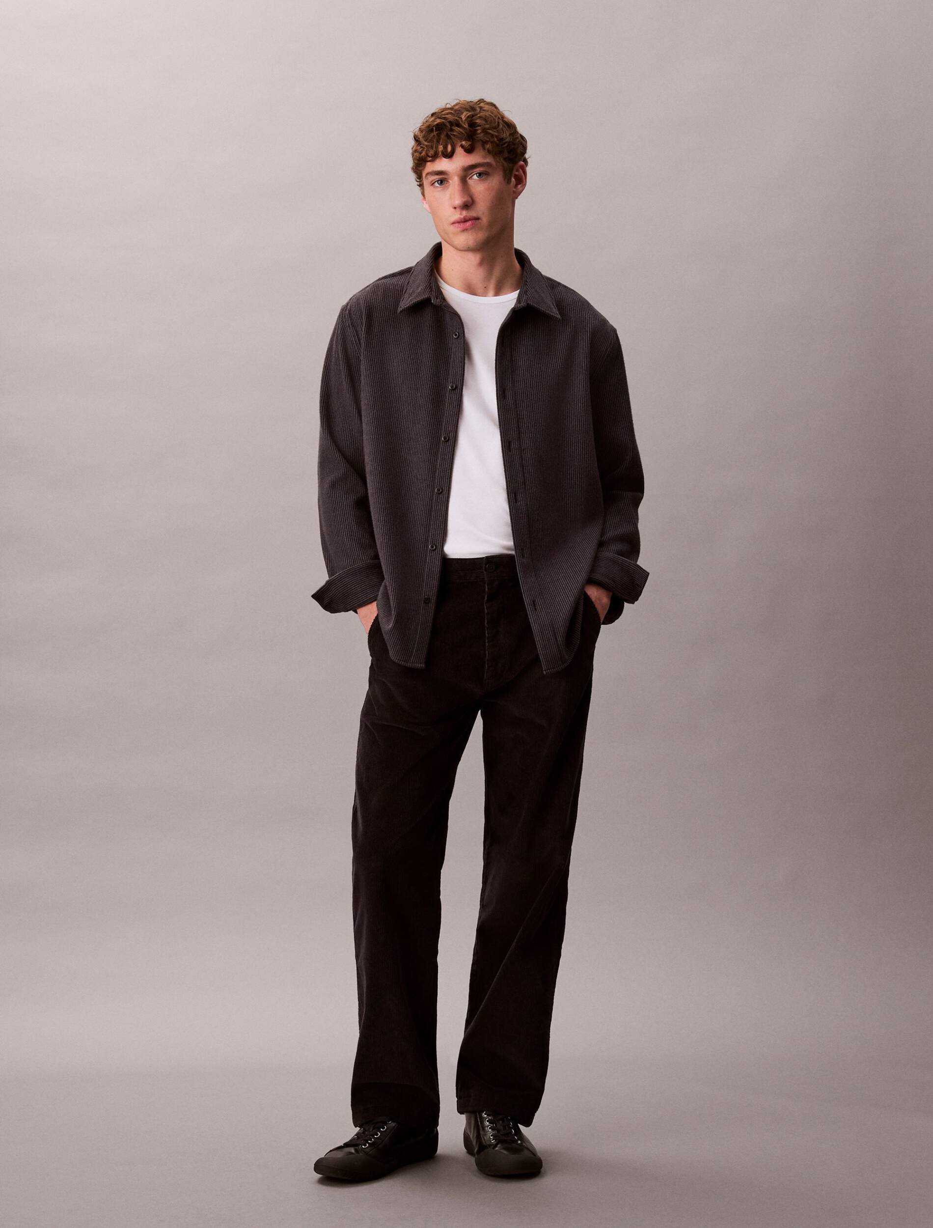 Calvin Klein Jeans Pantaloni chino 90S | Straight fit | catifea reiată