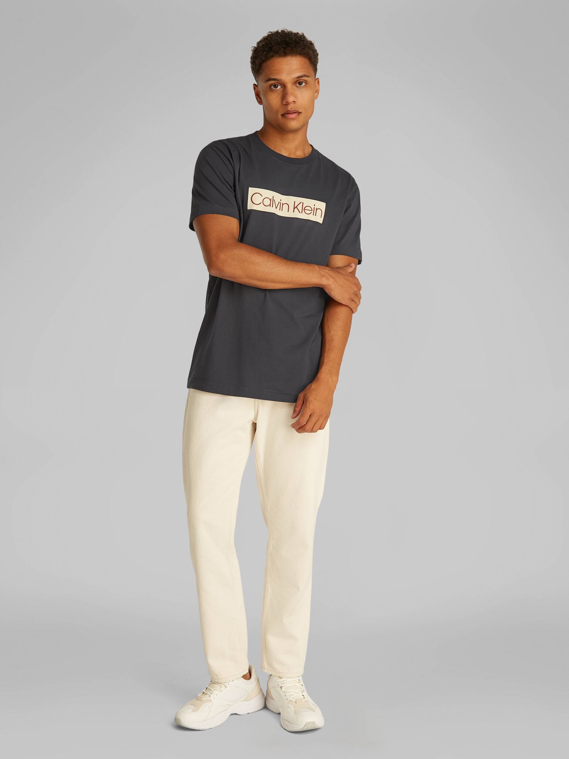 Calvin Klein Jeans Tricou | Regular Fit