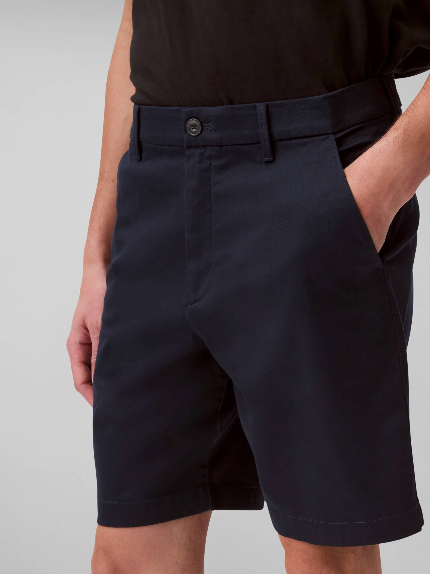 Calvin Klein Pantaloni scurți chino | regular fit