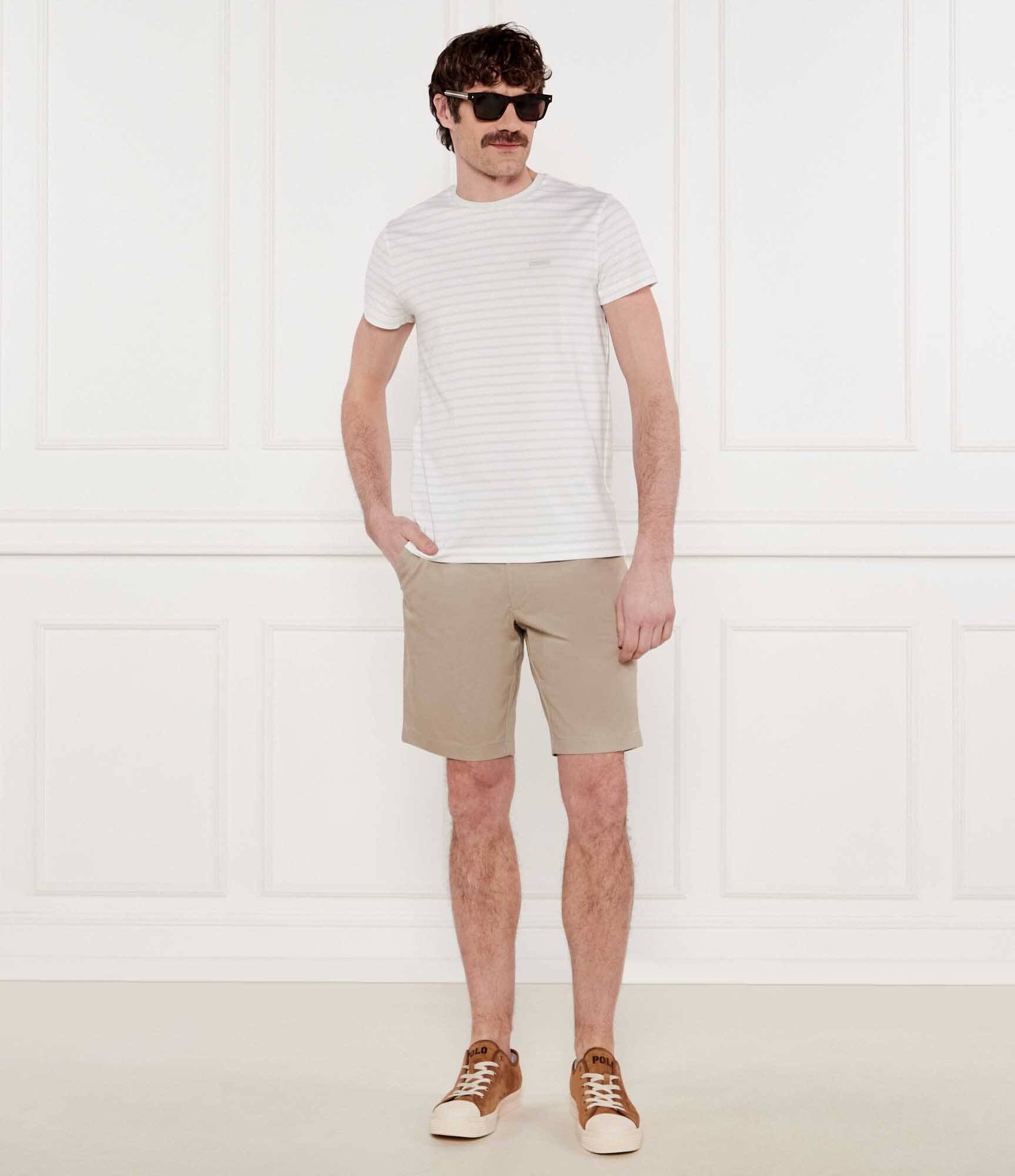 Calvin Klein Pantaloni scurți chino SATEEN | Slim Fit | stretch