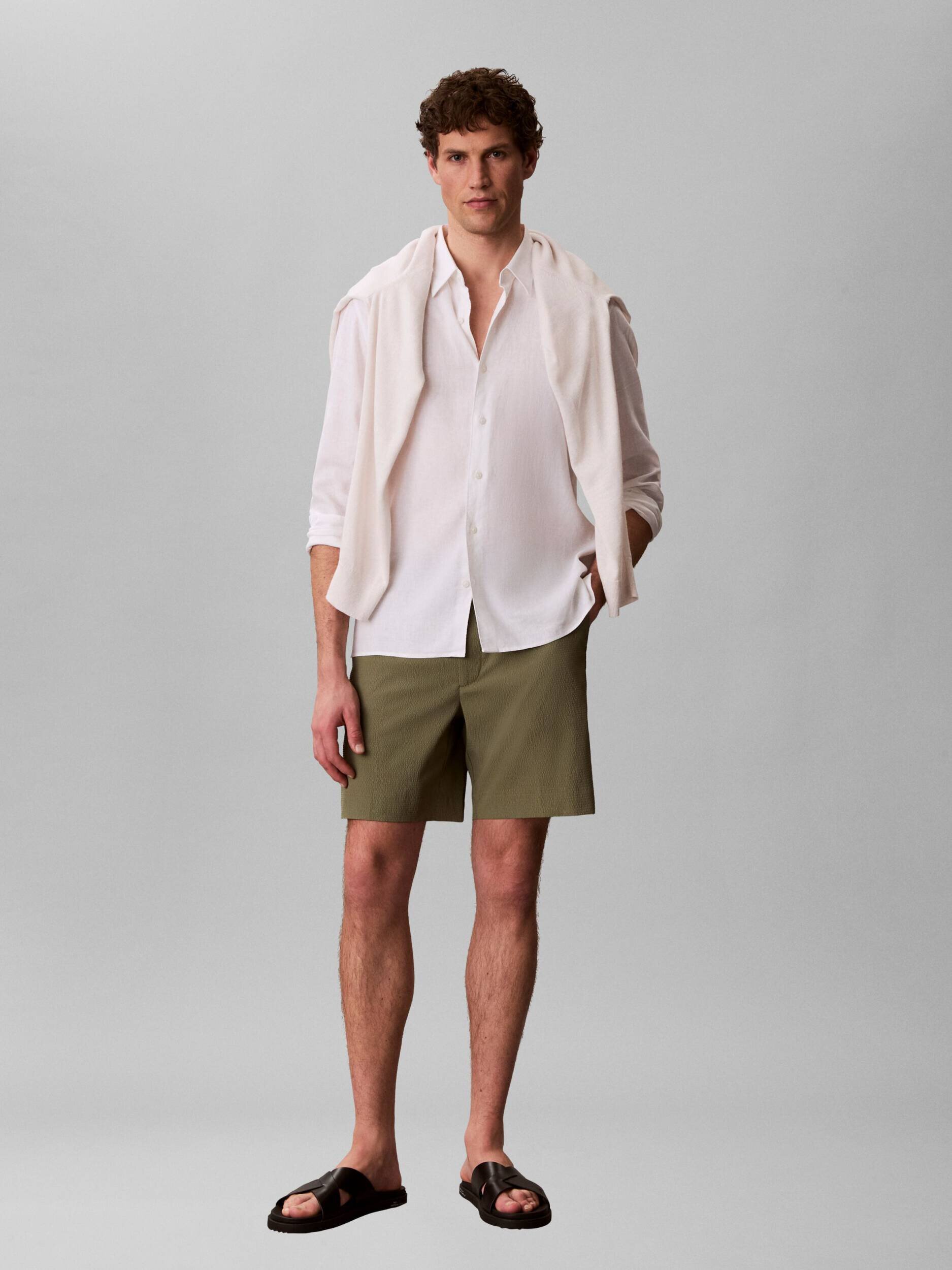 Calvin Klein Pantaloni scurți chino | Straight fit