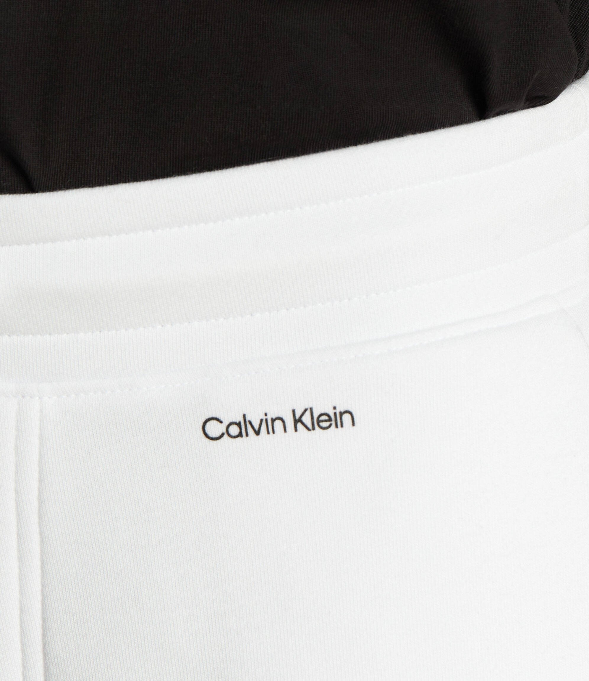 Calvin Klein Pantaloni scurți NANO LOGO | Comfort fit