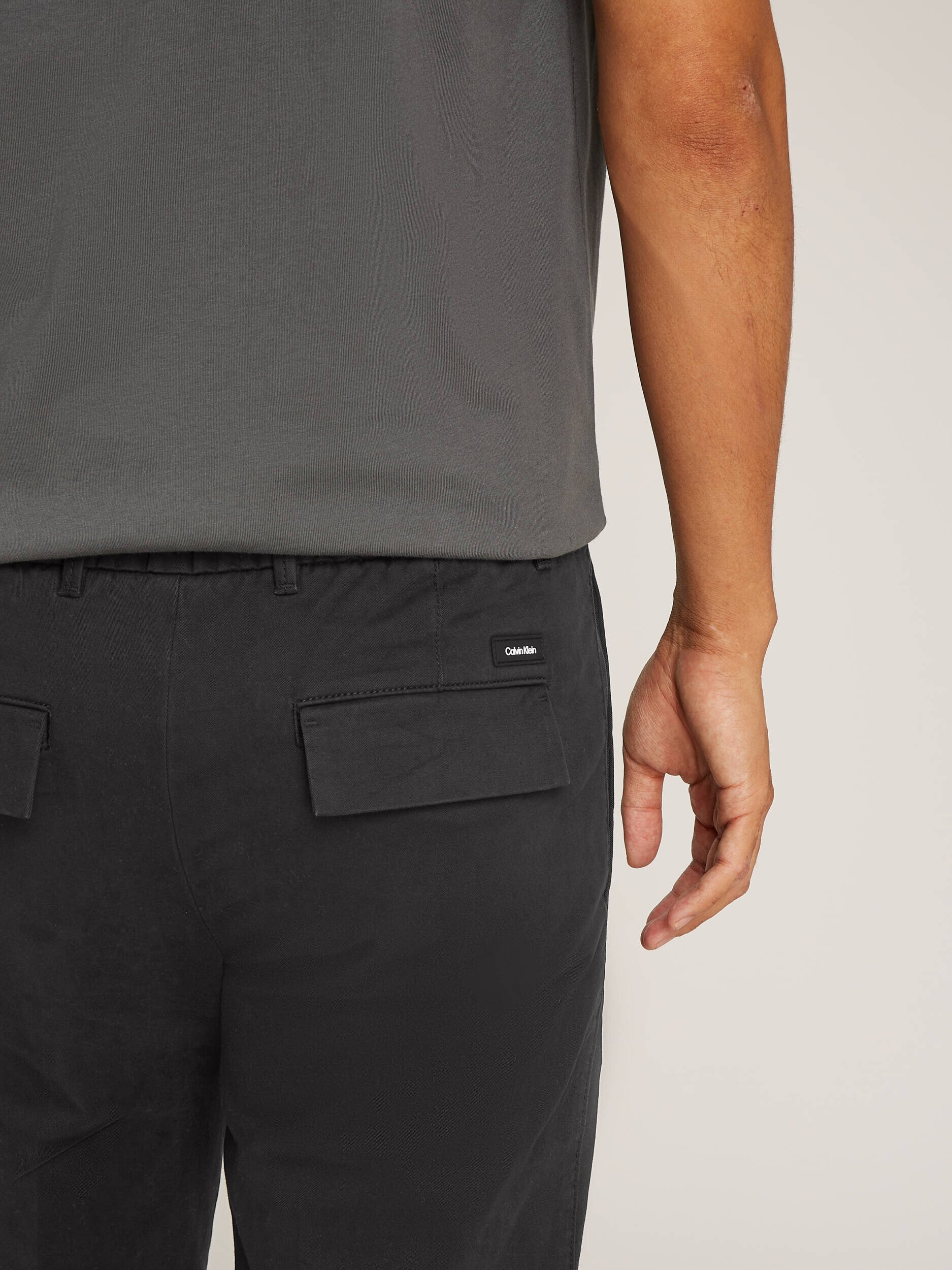 Calvin Klein Pantaloni | Tapered fit