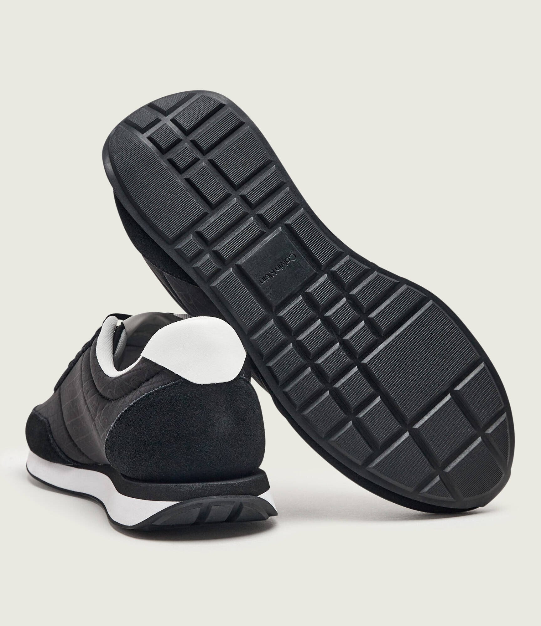 Calvin Klein Sneakers Retro Runner | piele întoarsă