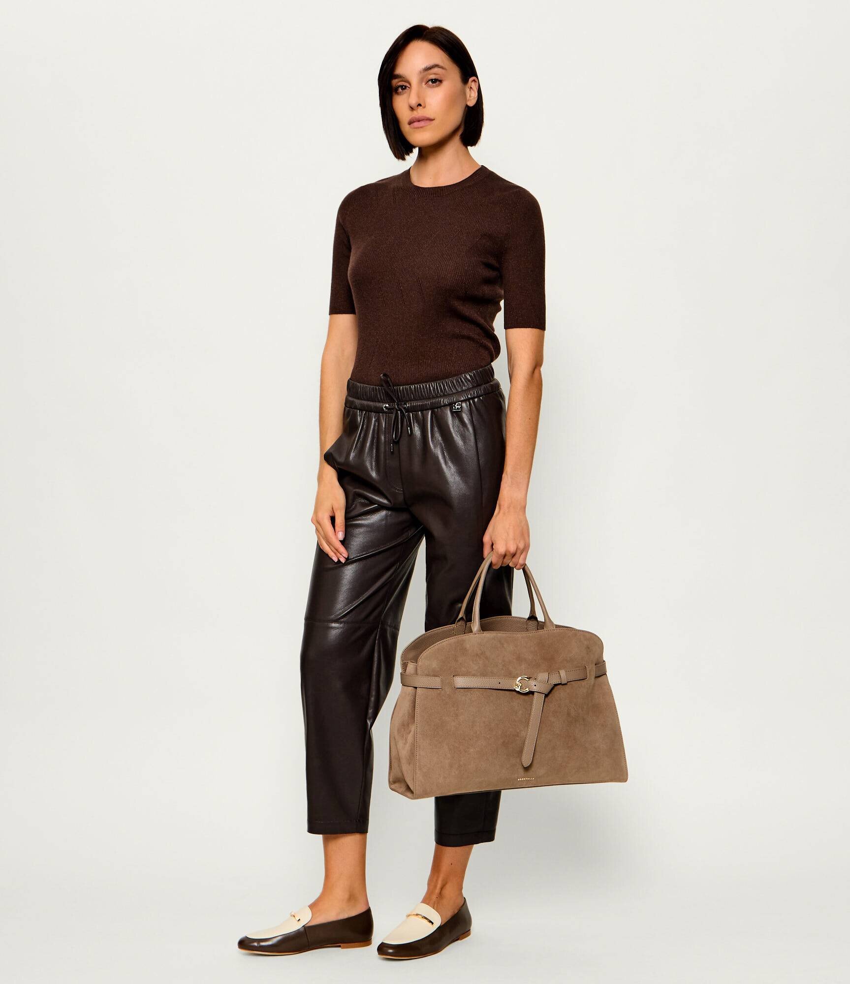 COCCINELLE Geantă shopper Sabine | piele întoarsă