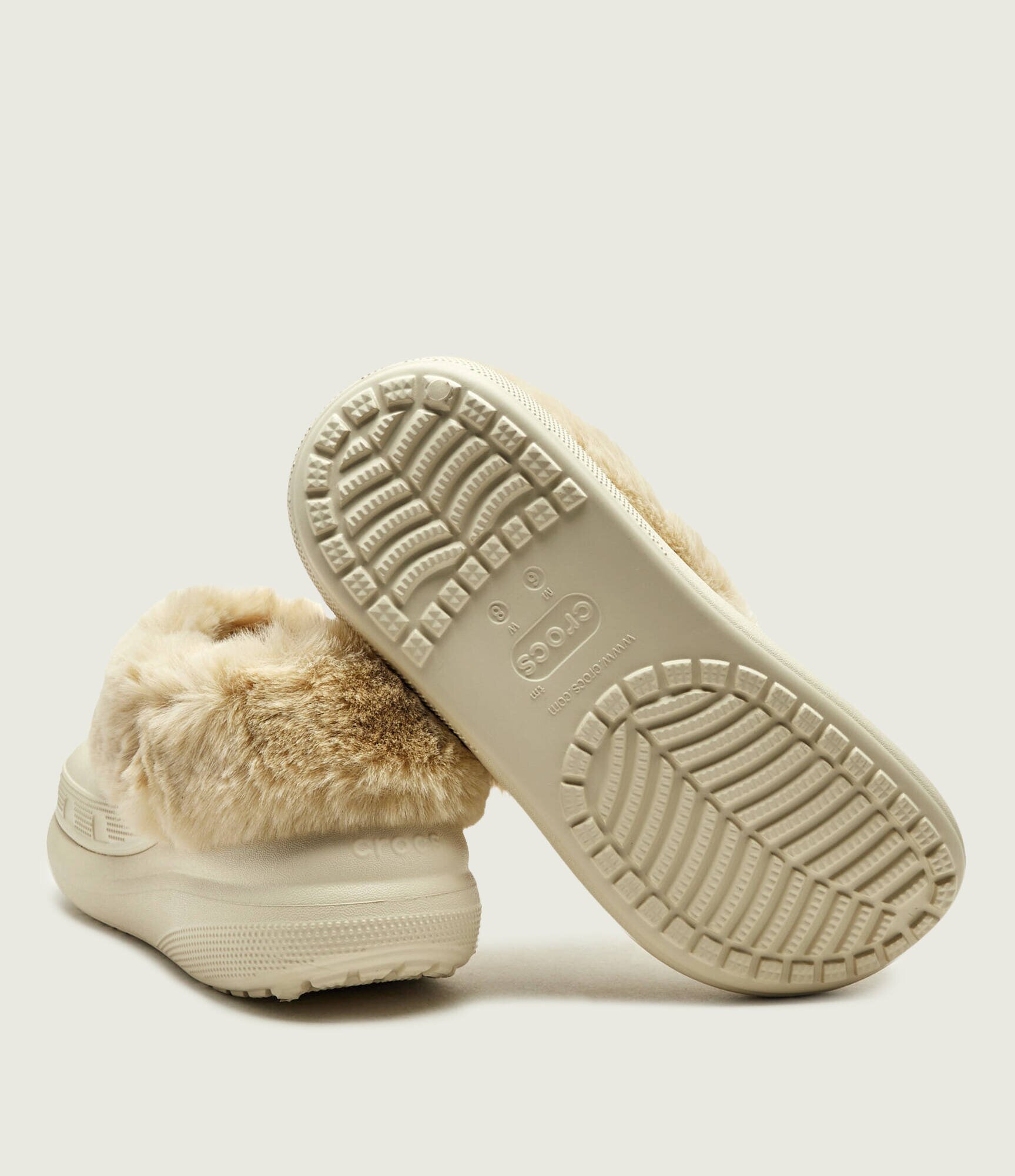 Crocs Căptușite mules (încălțăminte) Furever Crush Clog