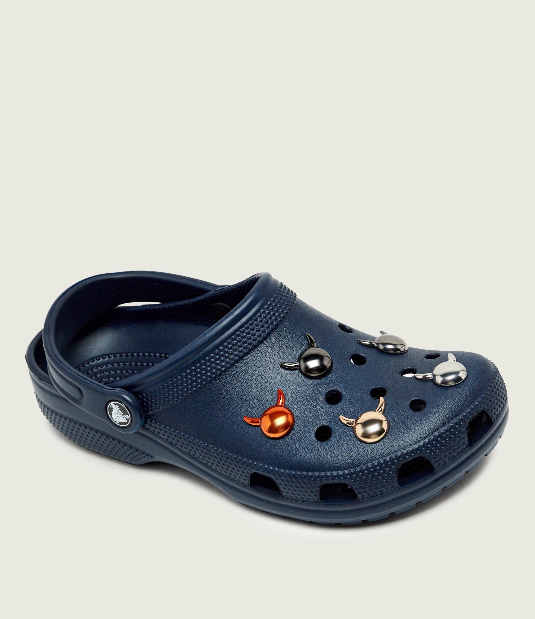 Crocs Insigne Shiny Horned
