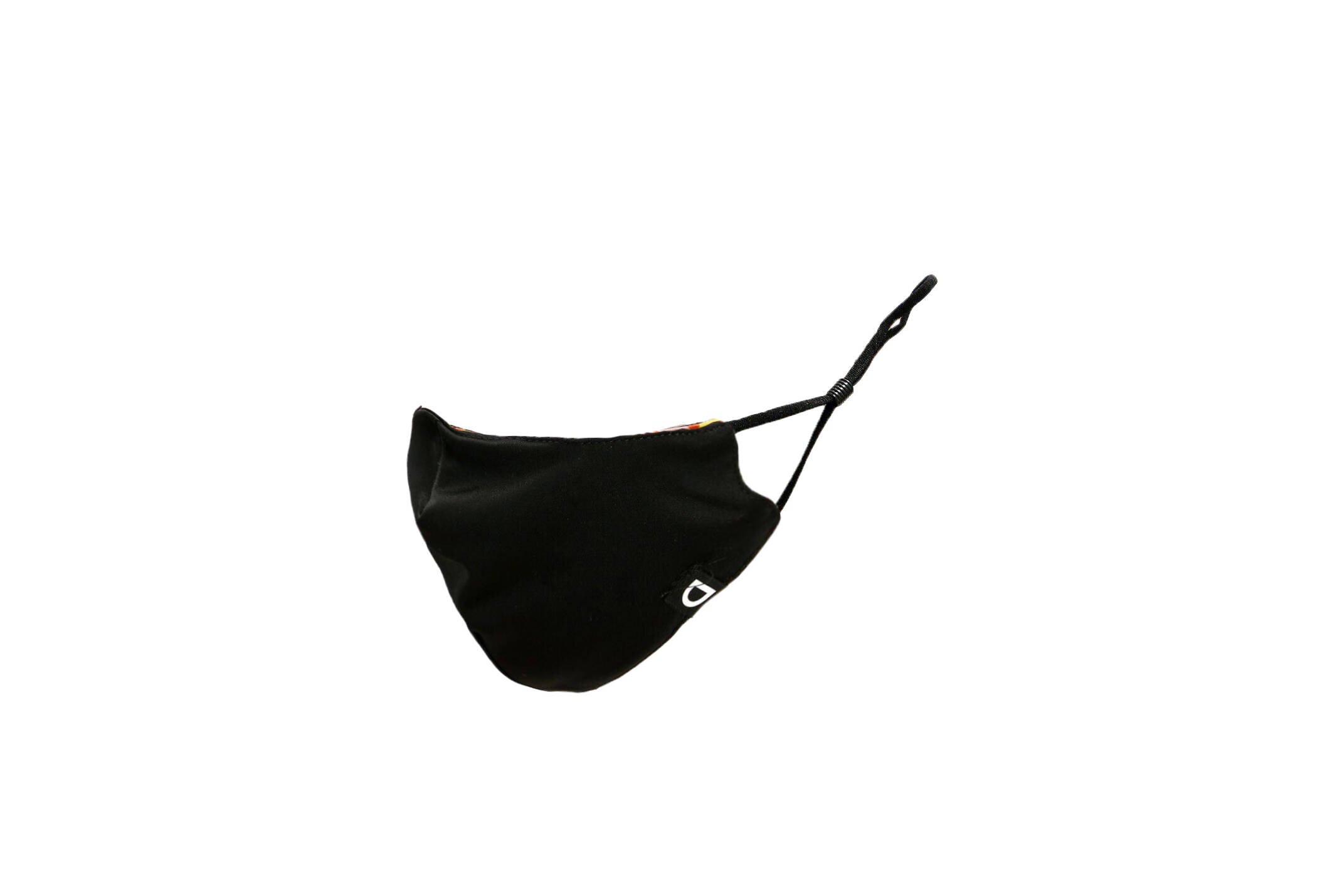 Desigual Cu două fețe kaukė X MIRANDA MAKAROFF EL BESO