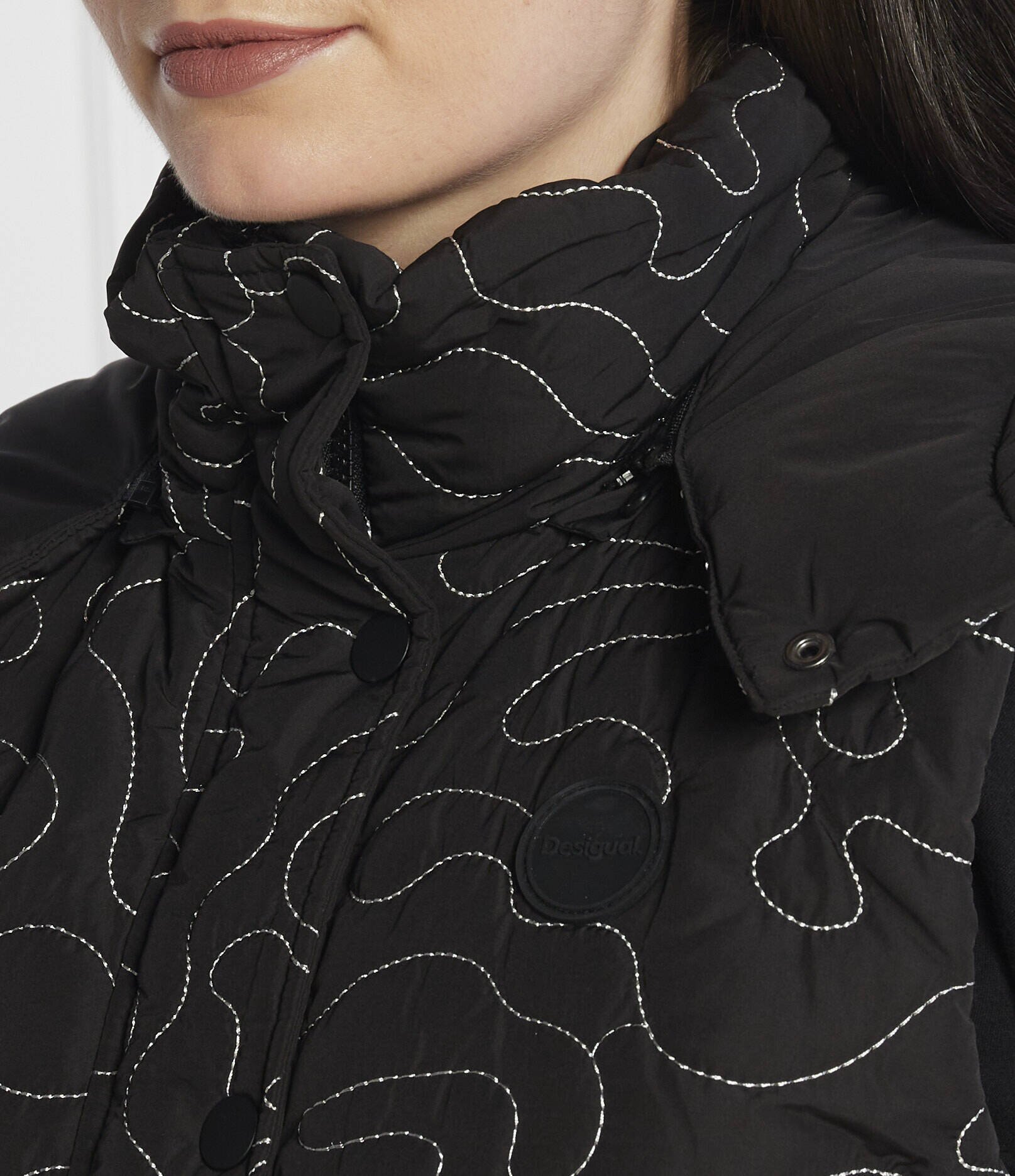 Desigual De puf vestă | Regular Fit