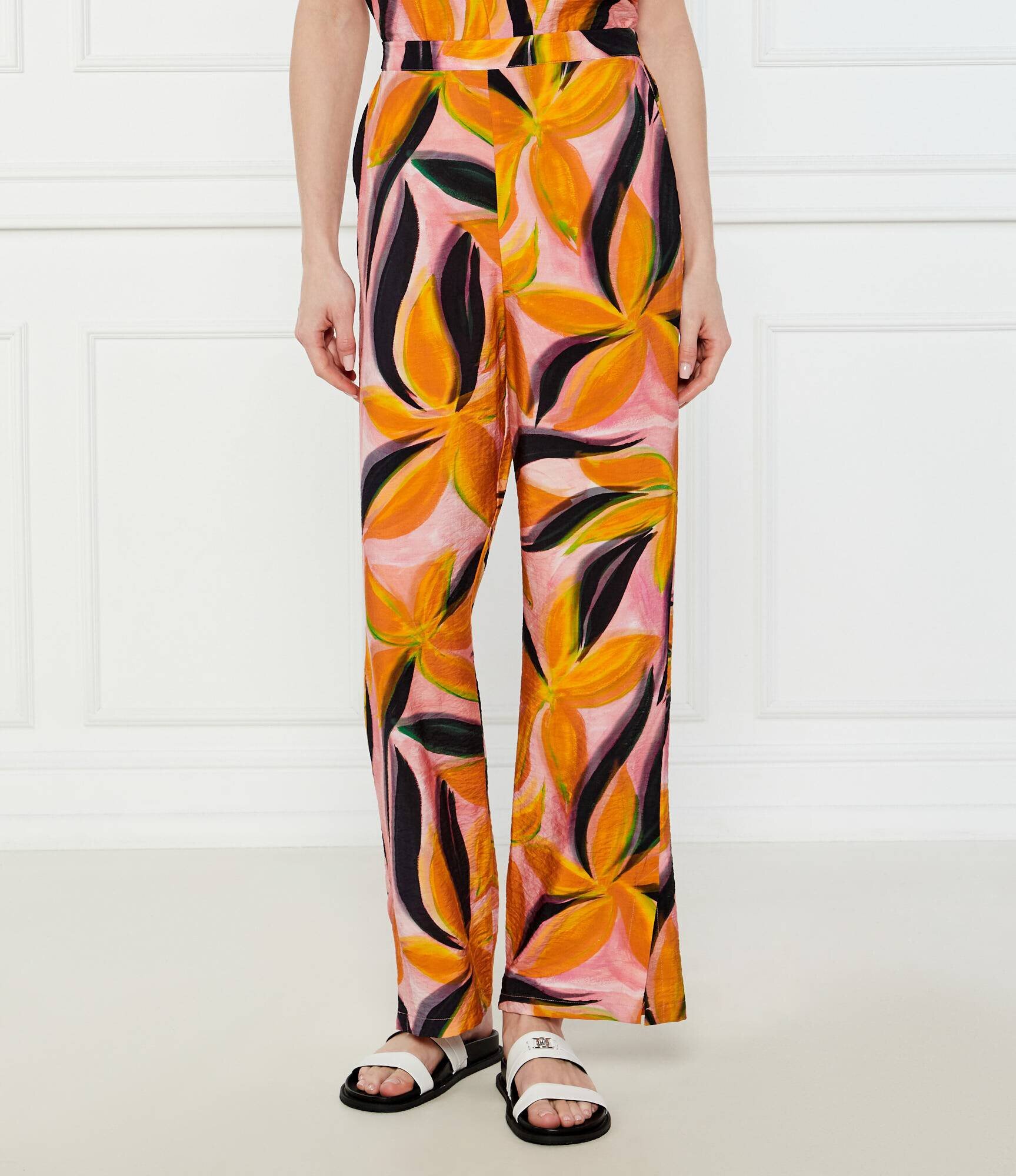 Desigual Pantaloni Eos | Relaxed fit