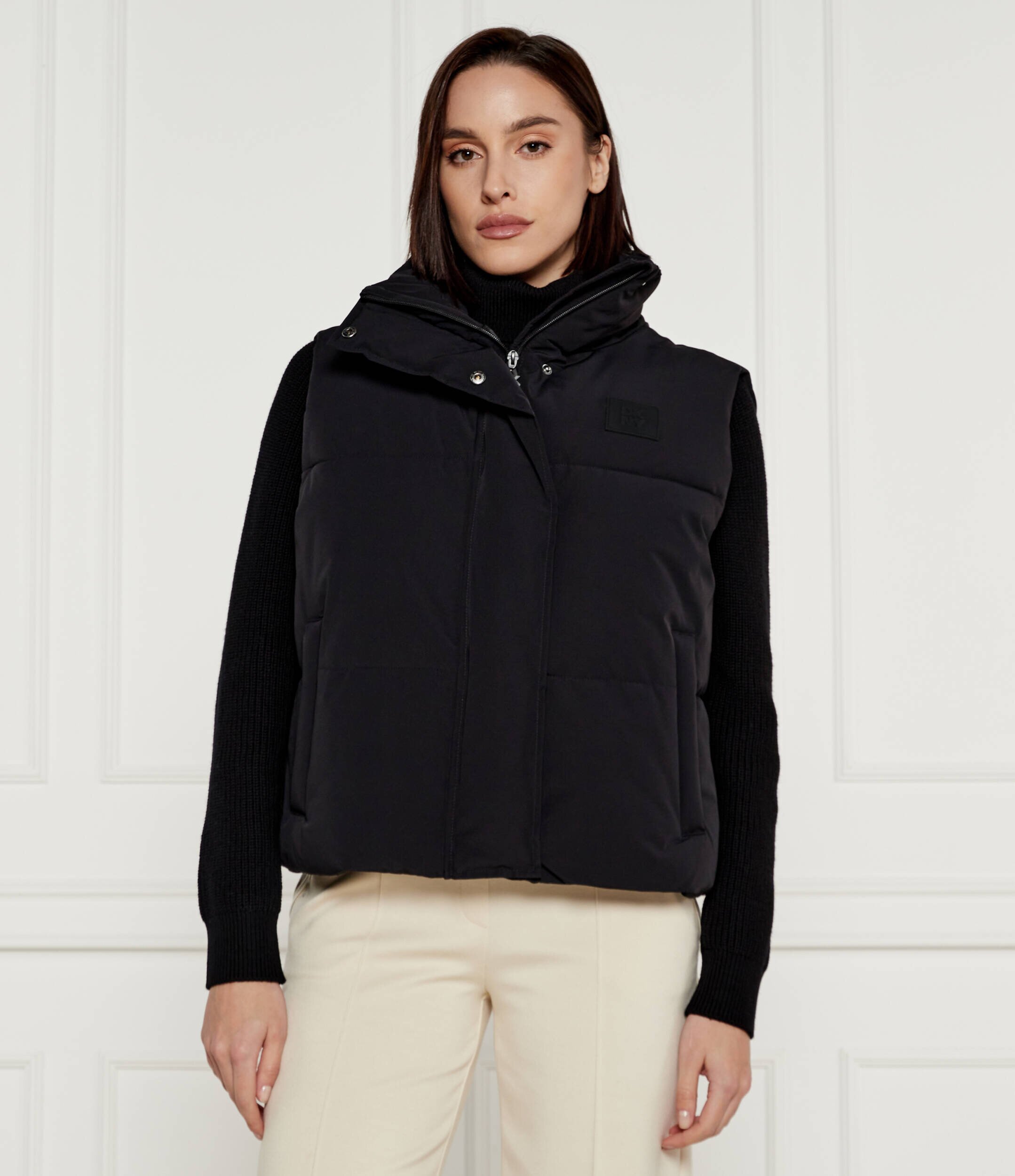 DKNY Vestă | Cropped Fit