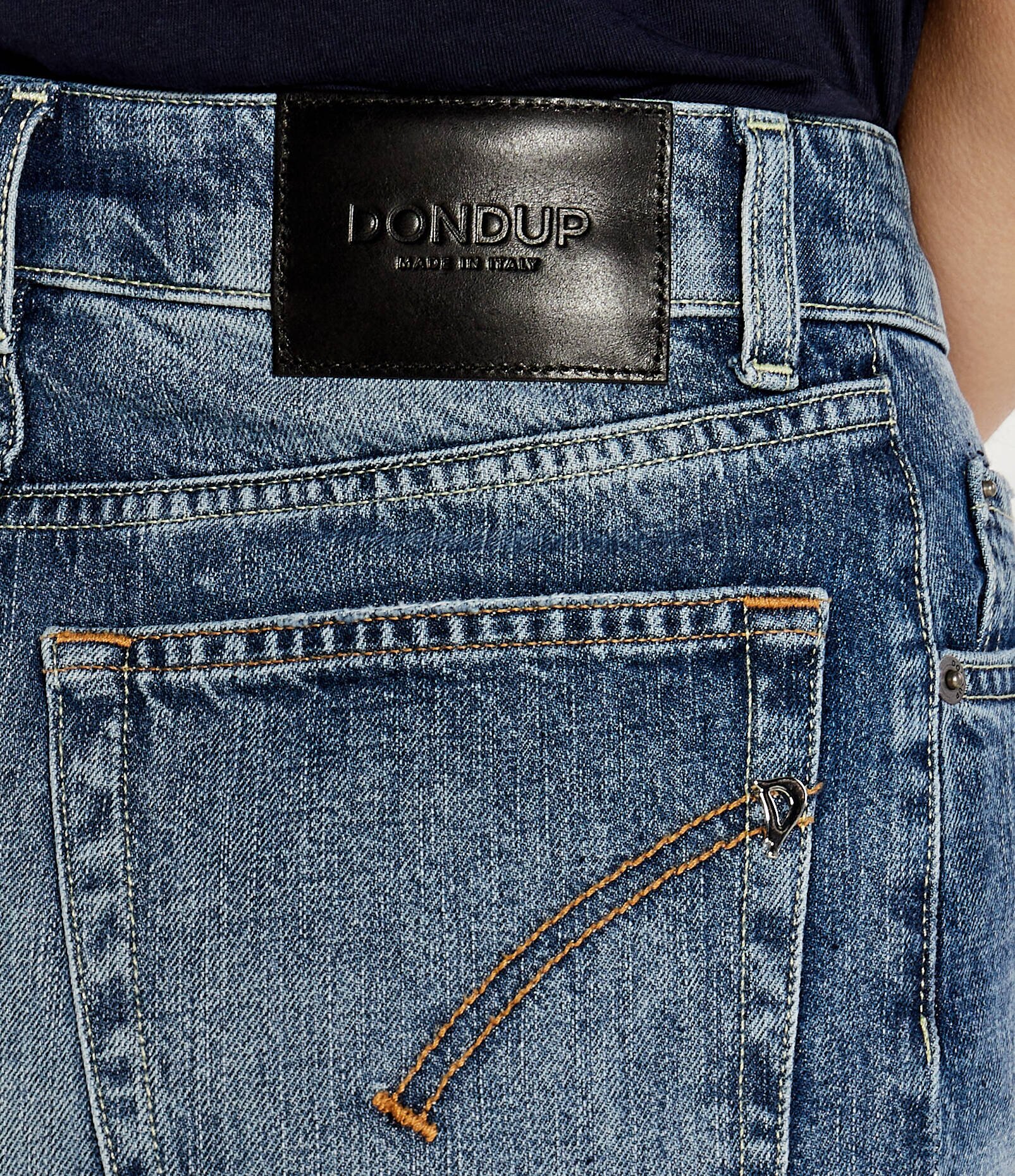 DONDUP - made in Italy De blugi pantaloni scurți KATE | regular fit