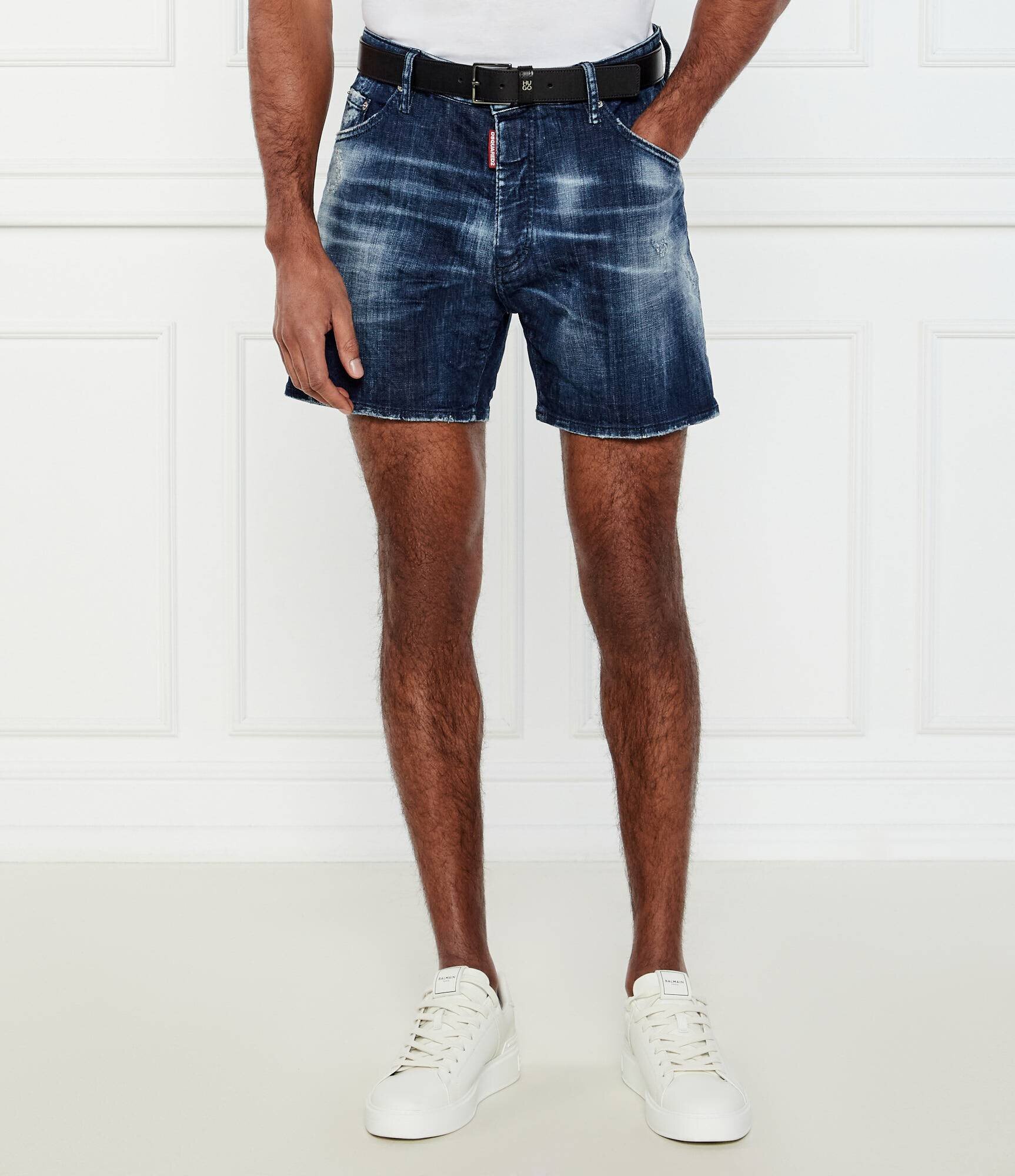 Dsquared2 De blugi pantaloni scurți BRO | Regular Fit
