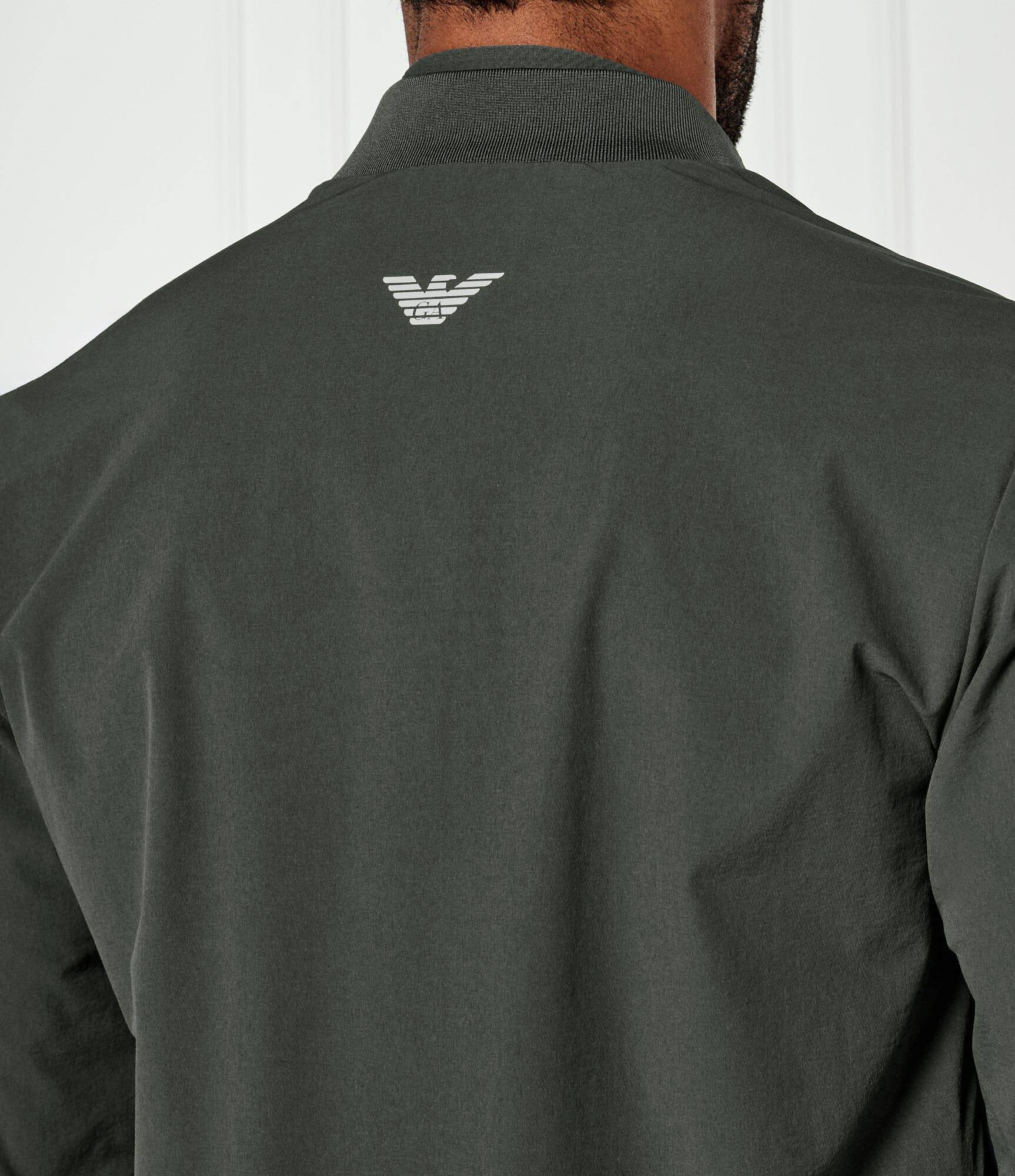 EA7 Hanorac | Modern fit
