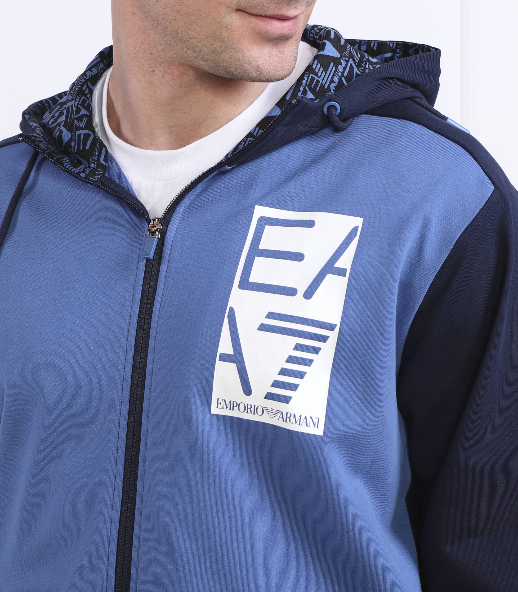EA7 Hanorac | Regular Fit