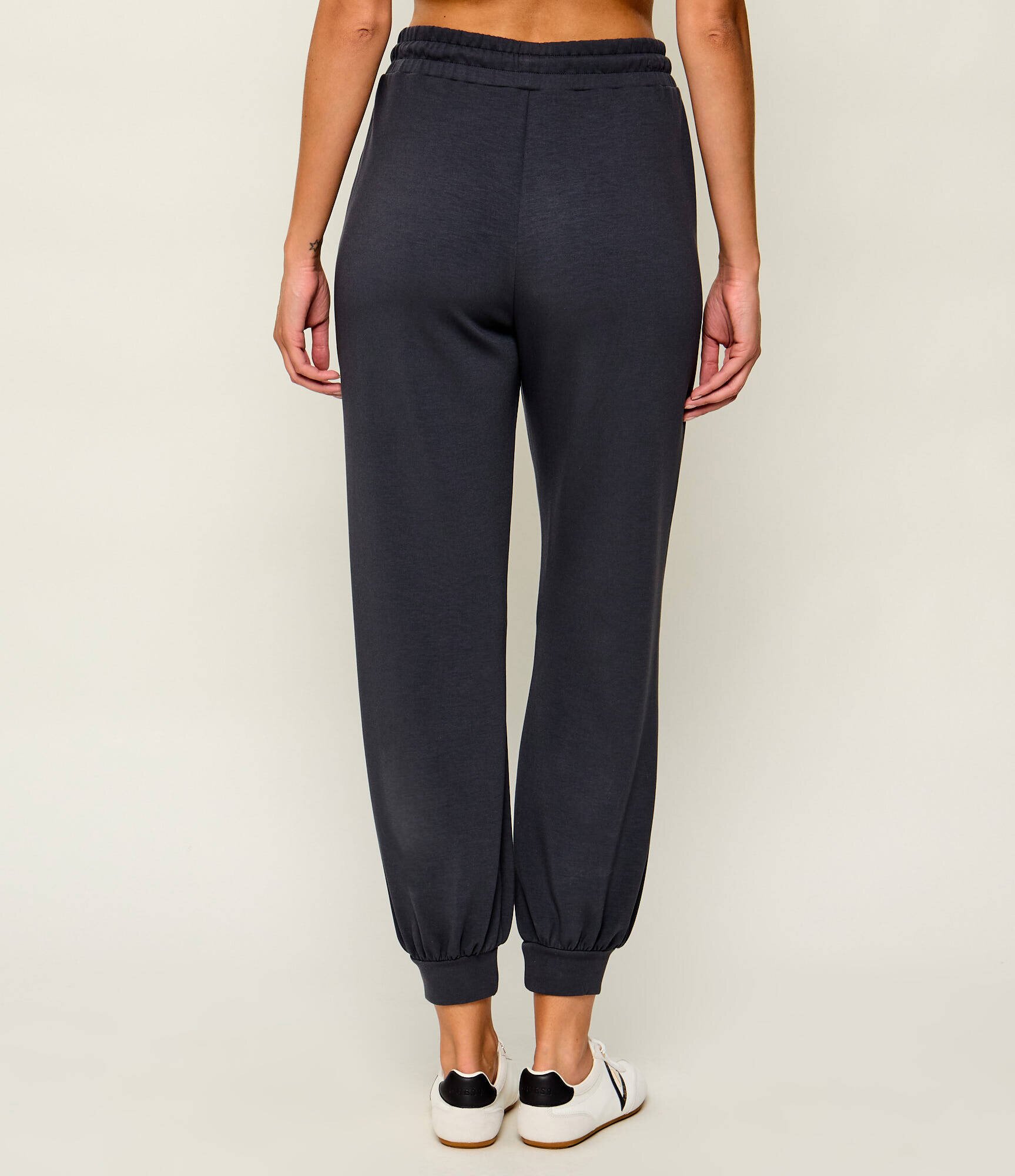 EA7 Joggers | Relaxed fit