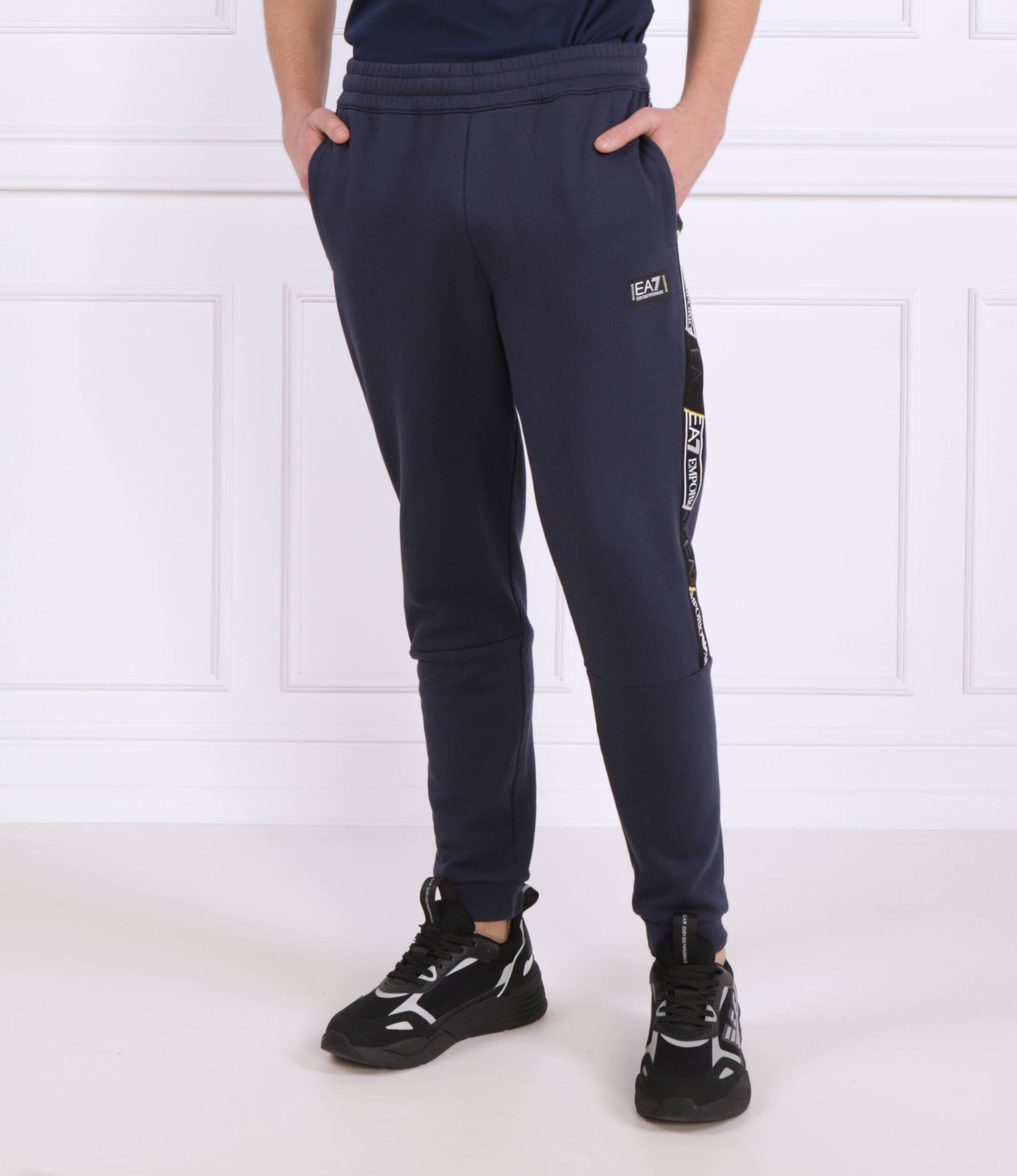 EA7 Pantaloni de trening | Regular Fit