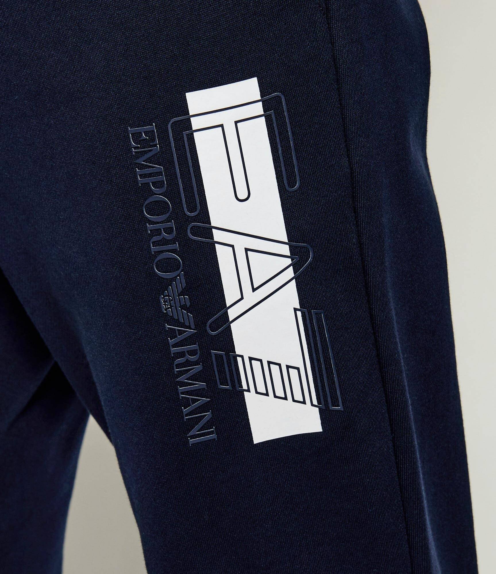 EA7 Pantaloni de trening | Slim Fit