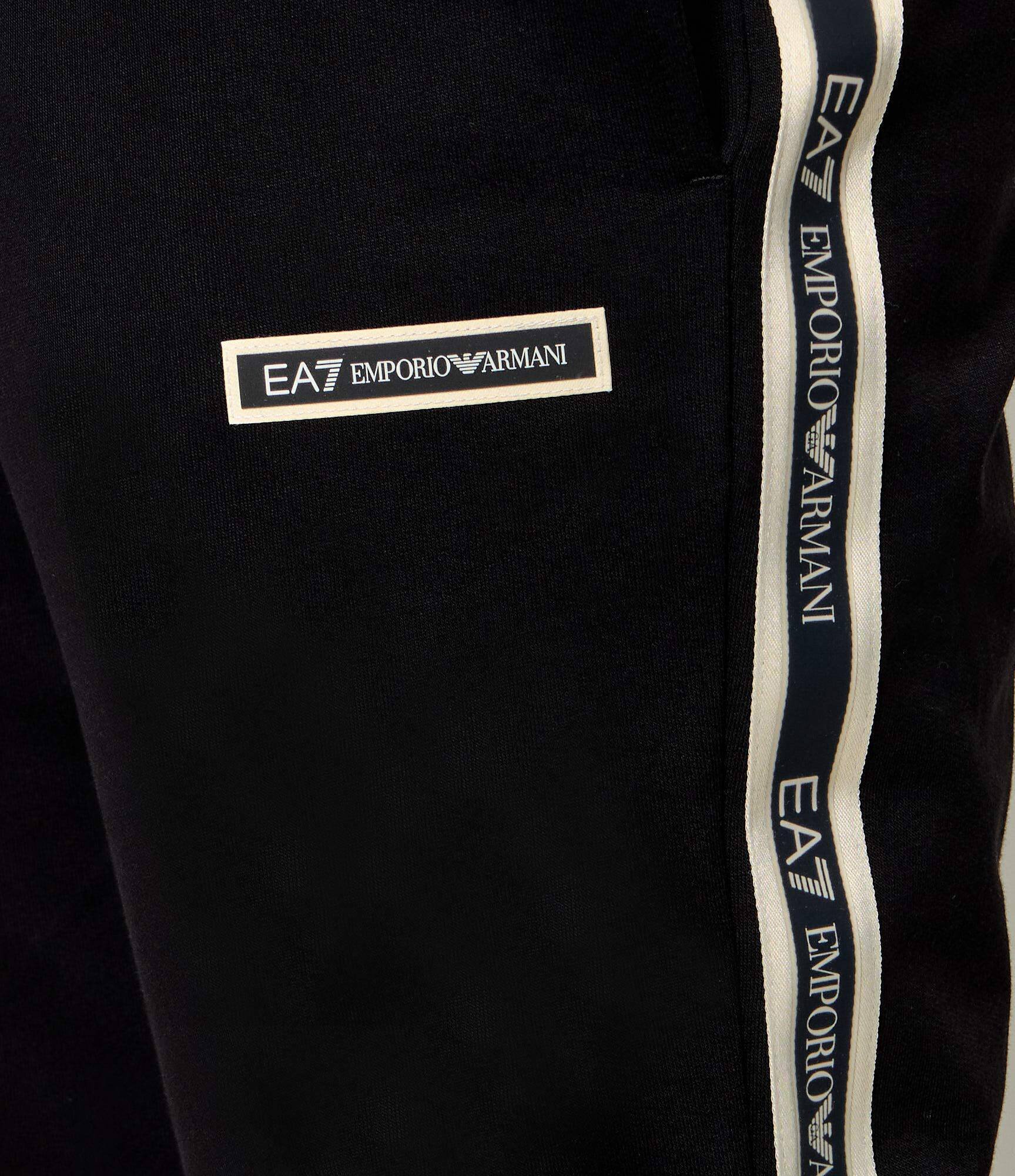 EA7 Pantaloni de trening | Slim Fit