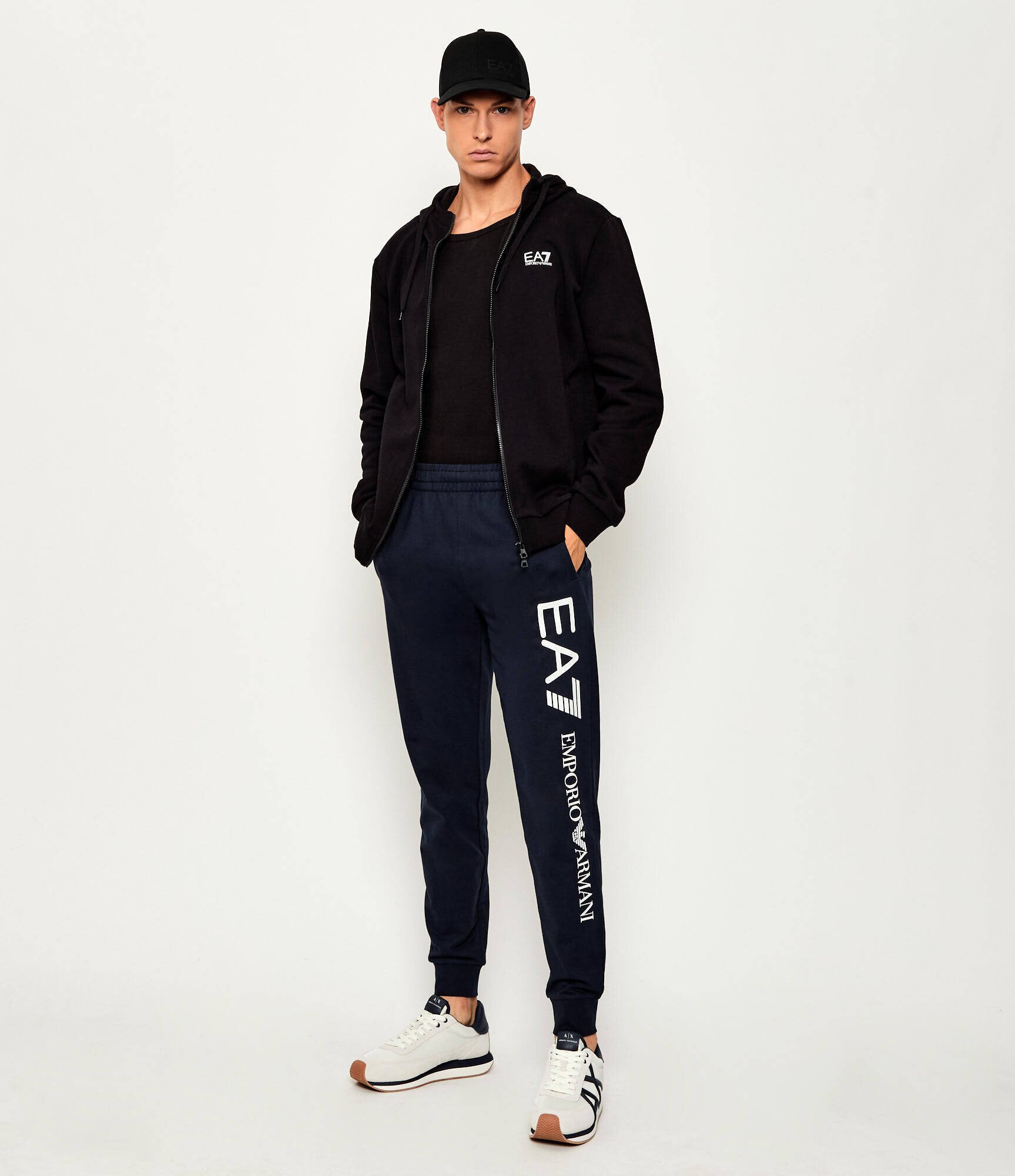 EA7 Pantaloni de trening | Slim Fit