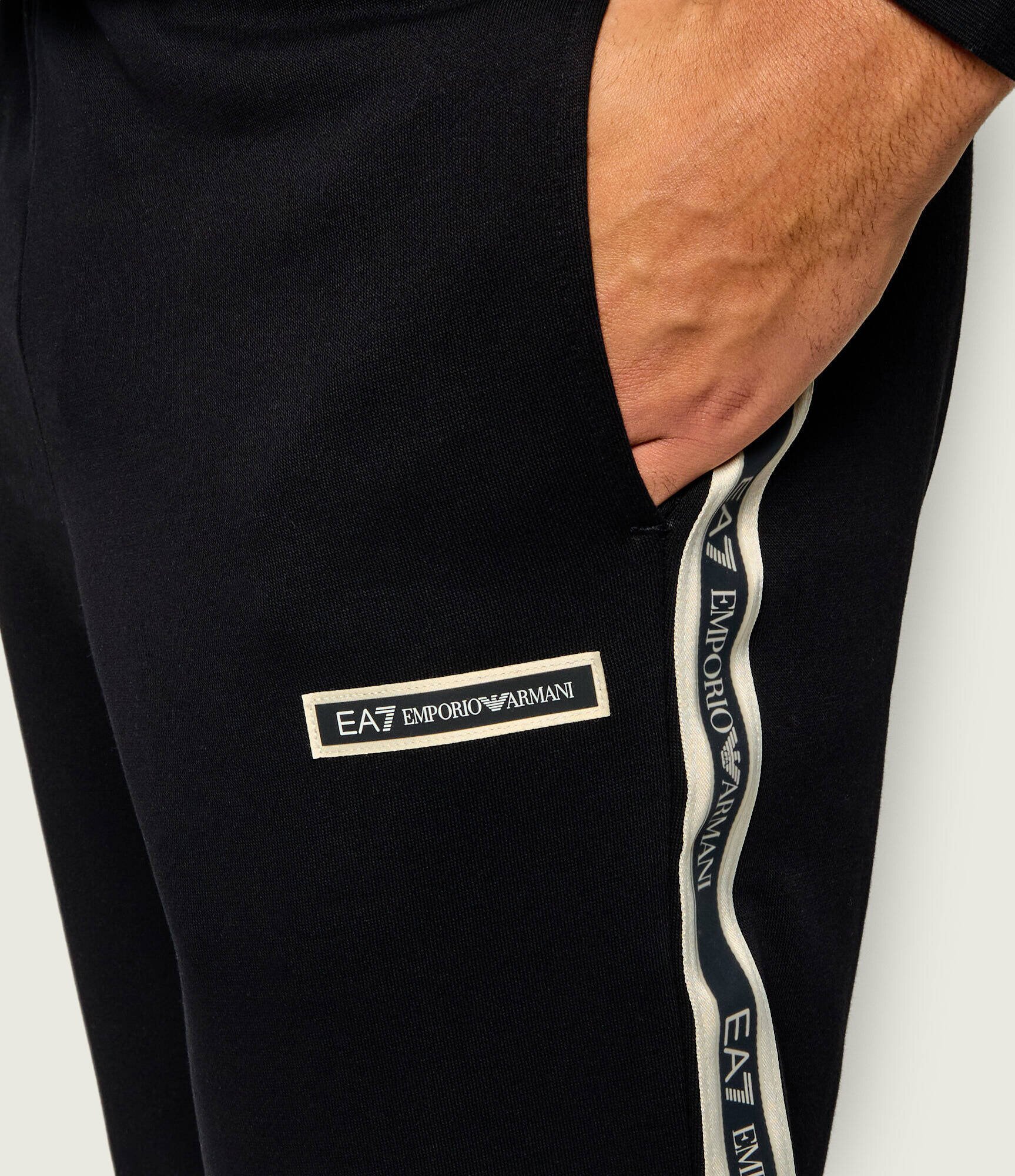 EA7 Pantaloni de trening | Slim Fit