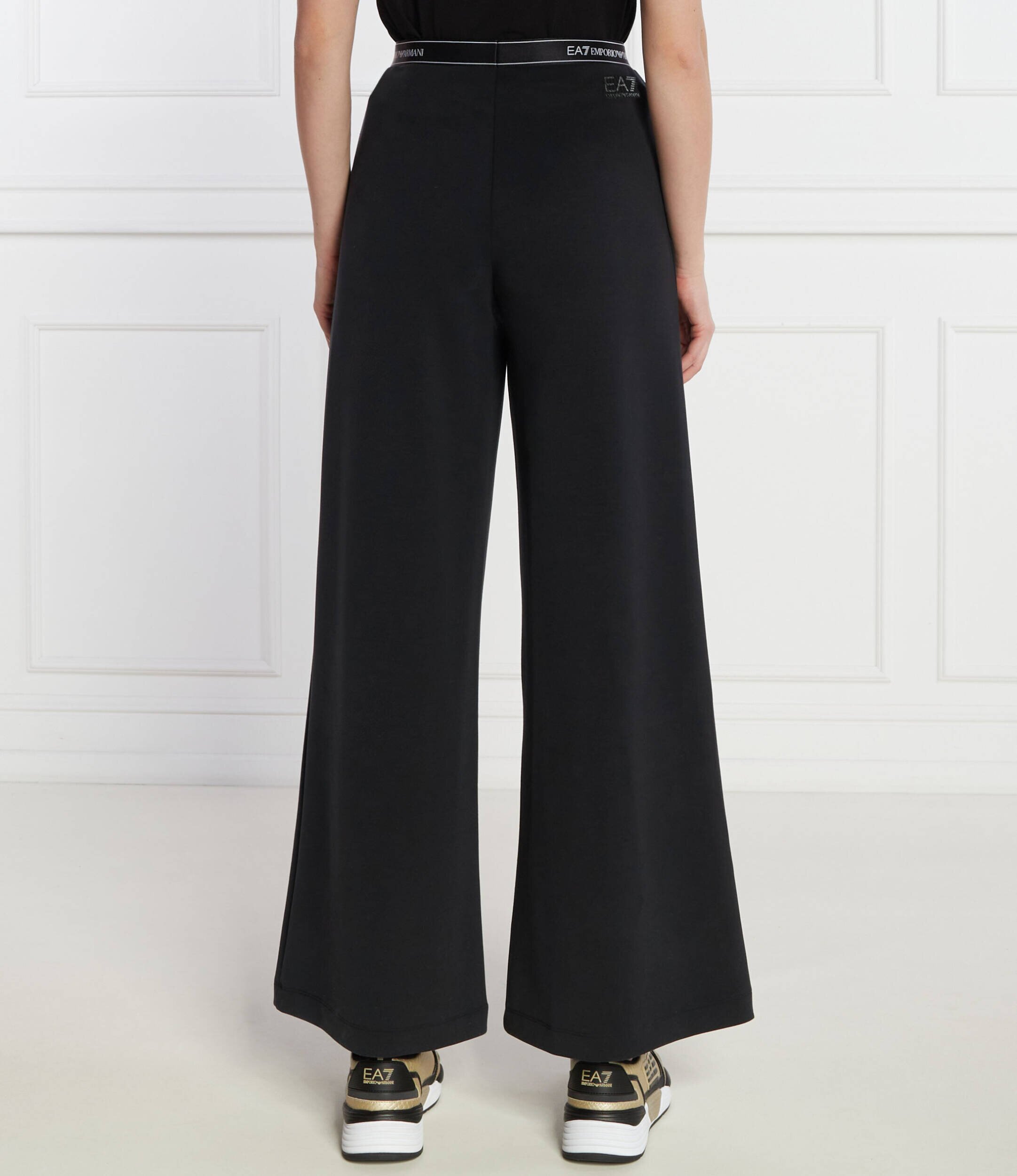 EA7 Pantaloni | Loose fit