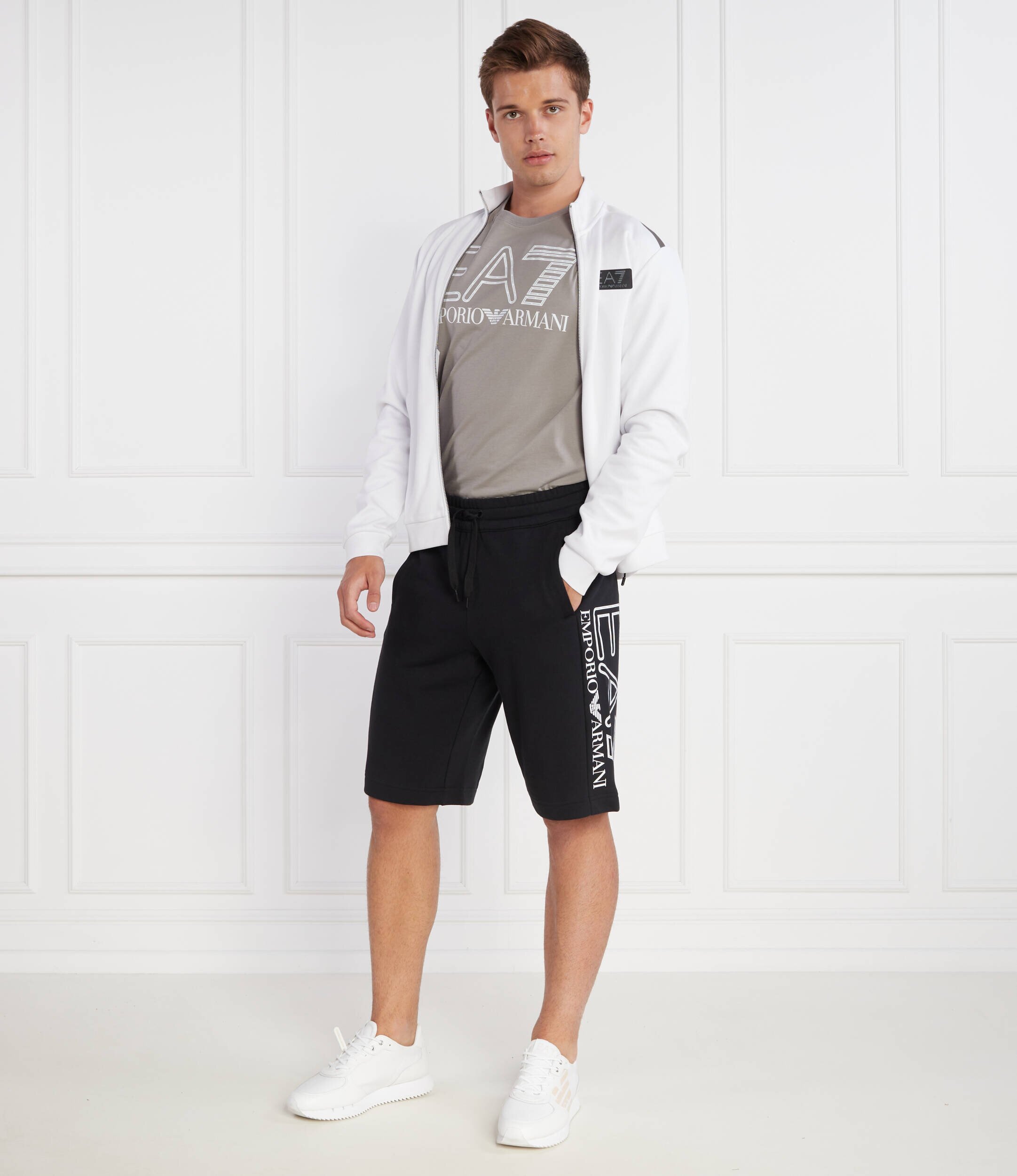 EA7 Pantaloni scurți BERMUDA | Regular Fit