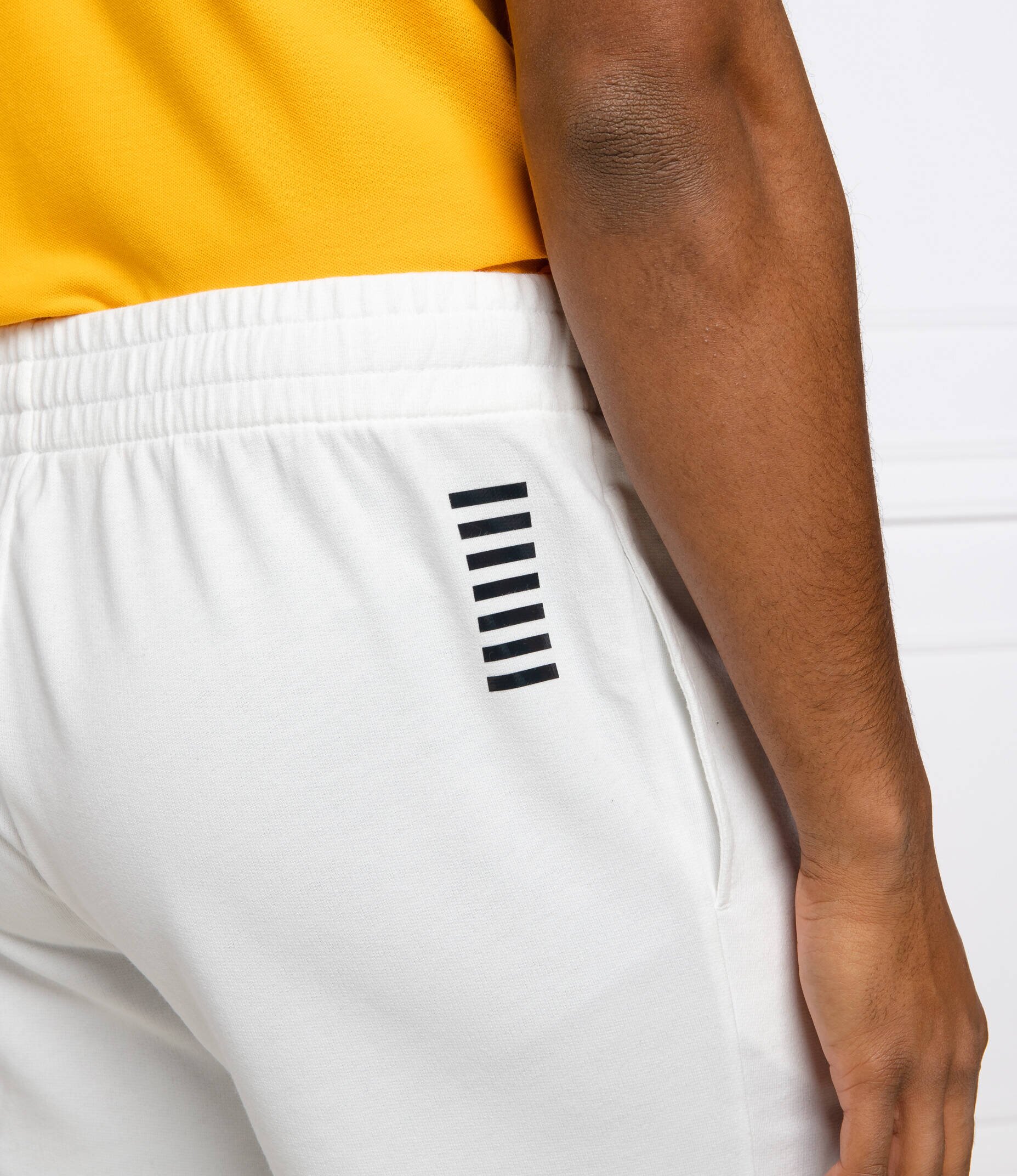 EA7 Pantaloni scurți | Loose fit