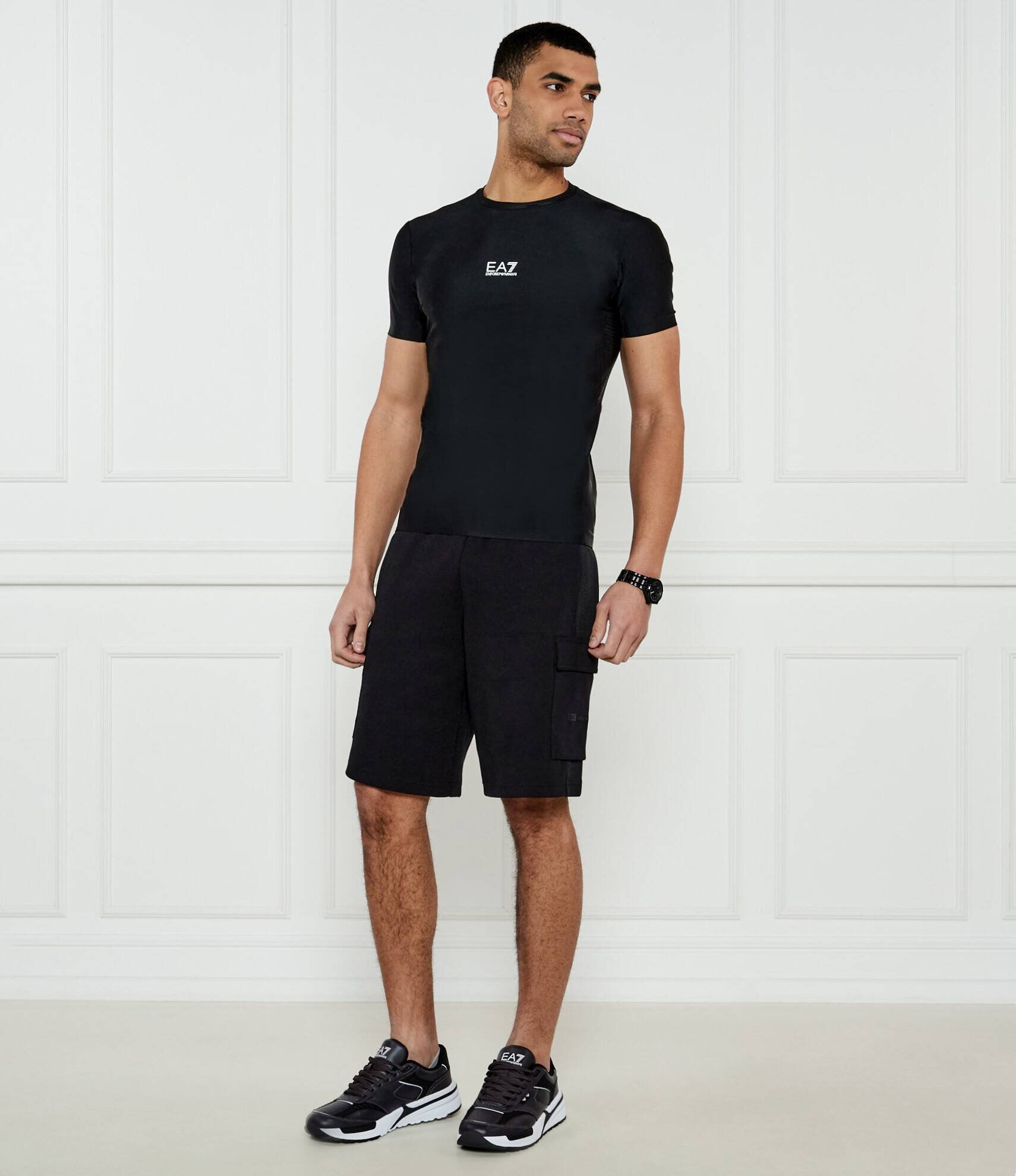 EA7 Pantaloni scurți | Modern fit