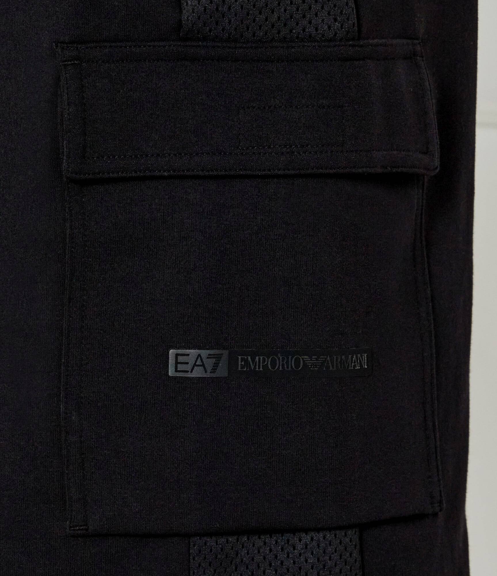 EA7 Pantaloni scurți | Modern fit
